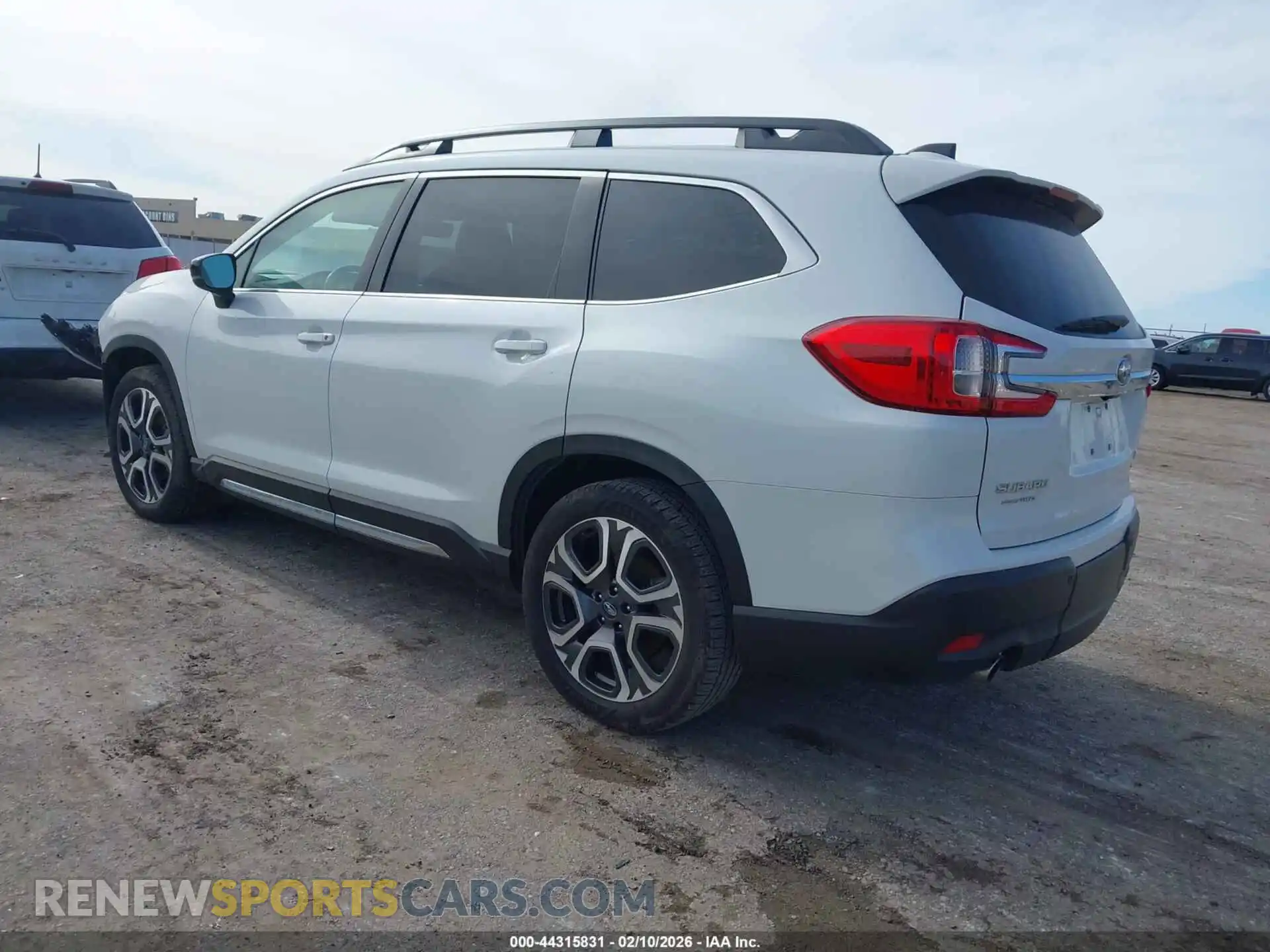 3 Photograph of a damaged car 4S4WMASD6R3427033 SUBARU ASCENT 2024
