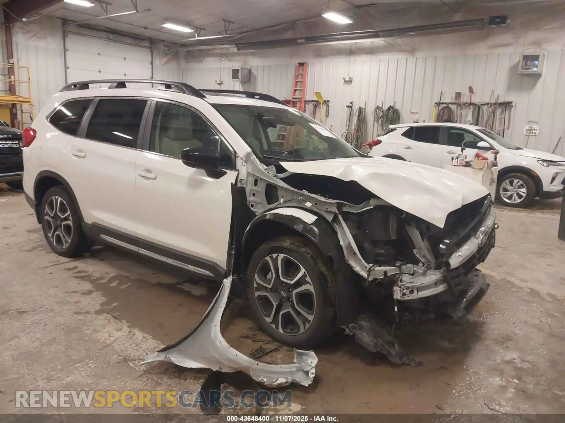 1 Photograph of a damaged car 4S4WMAUD1R3455593 SUBARU ASCENT 2024