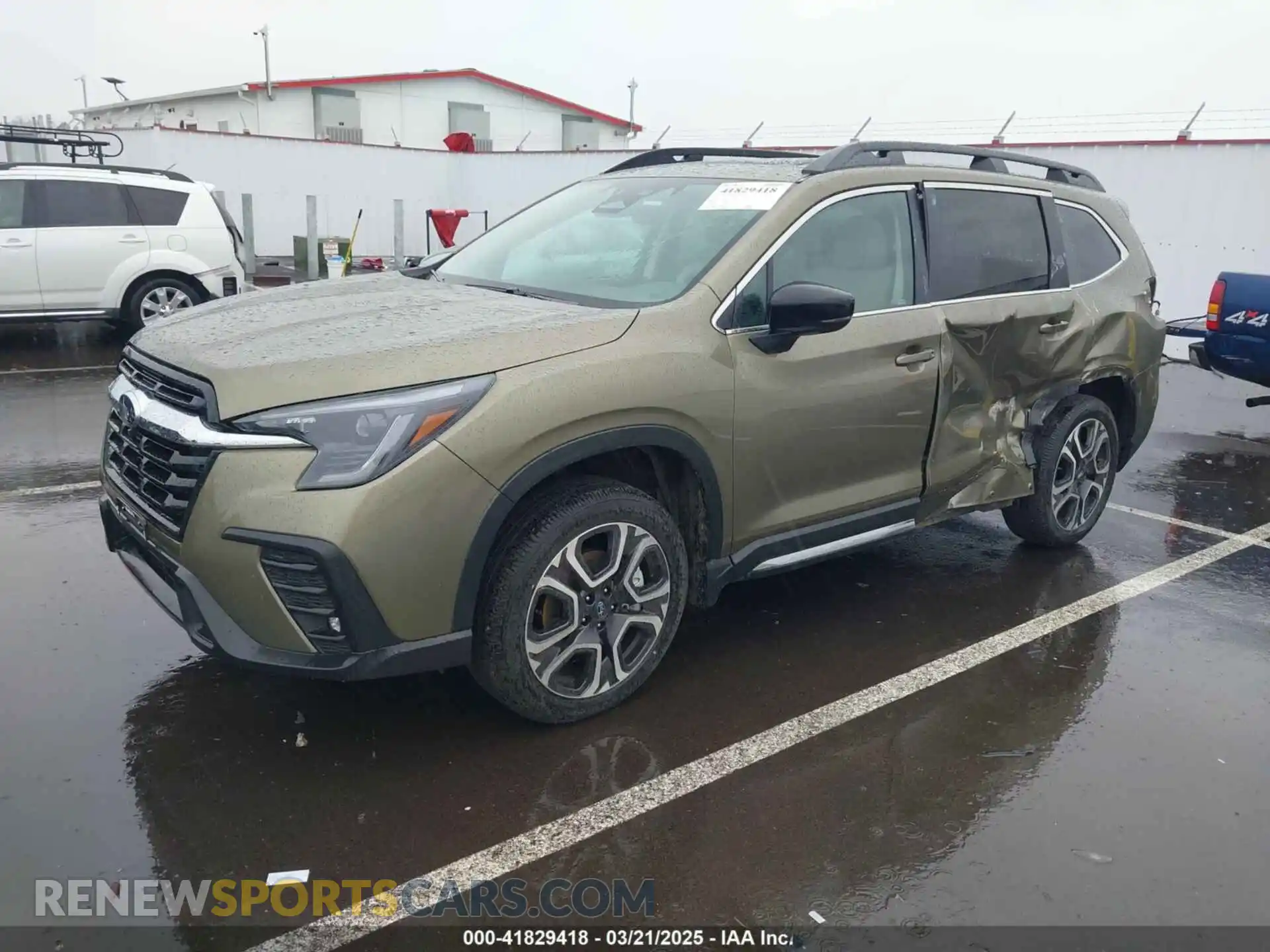 2 Фотография поврежденного автомобиля 4S4WMAUD5R3441356 SUBARU ASCENT 2024