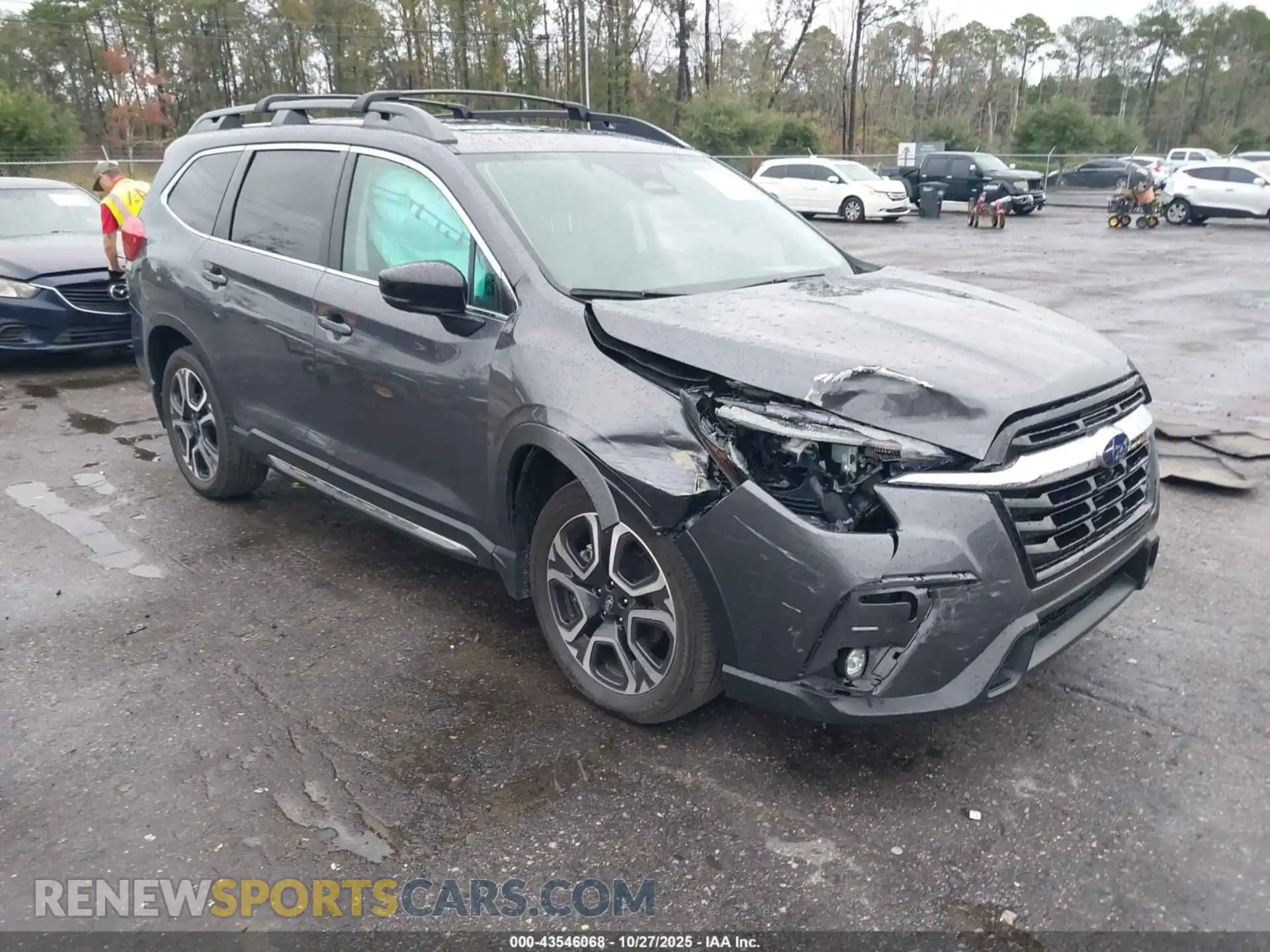 1 Photograph of a damaged car 4S4WMAUD5R3447111 SUBARU ASCENT 2024