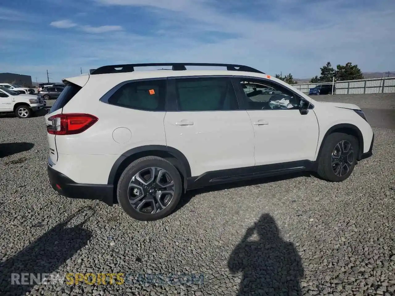 3 Фотография поврежденного автомобиля 4S4WMAUD8R3460273 SUBARU ASCENT 2024