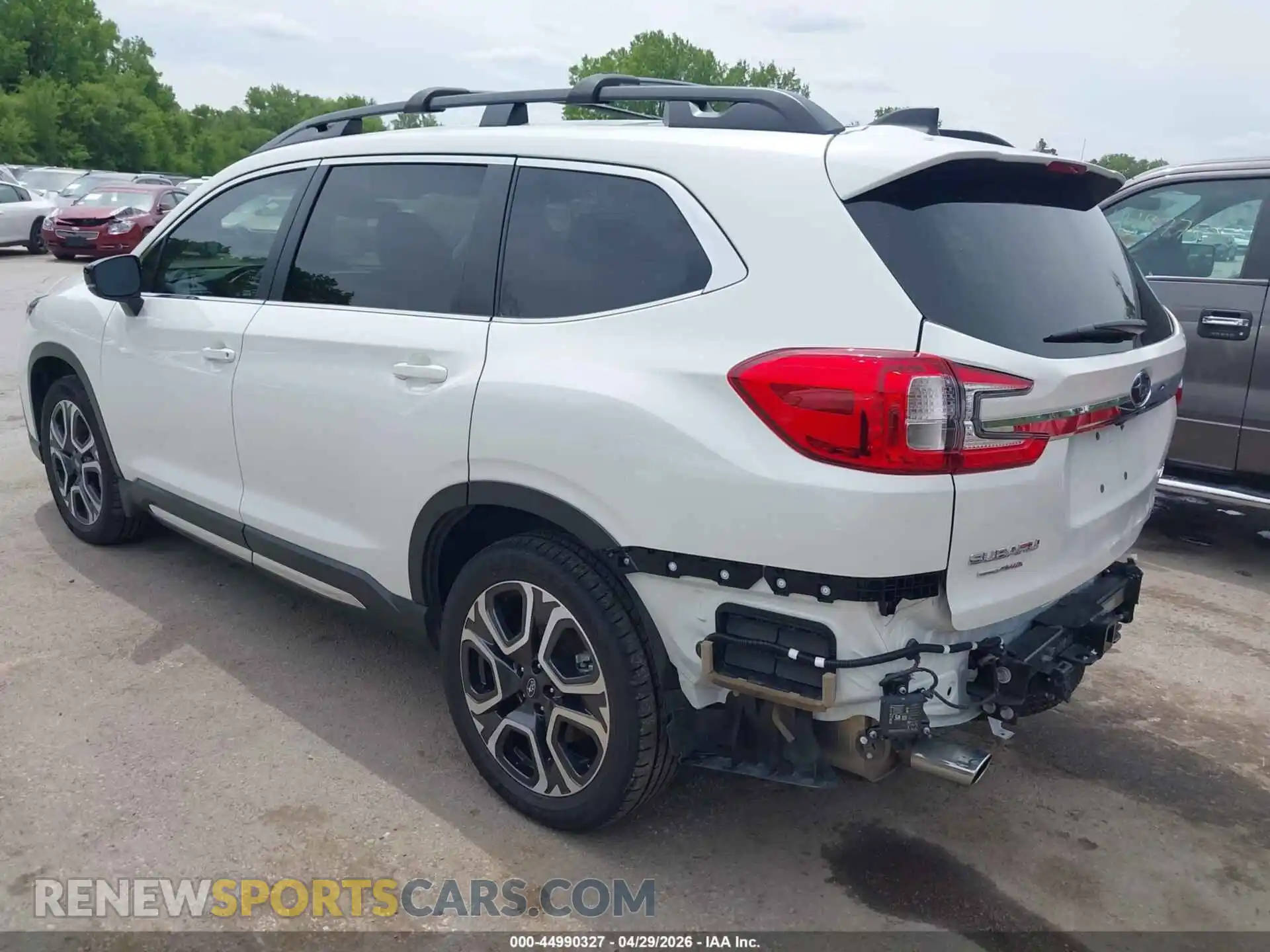 3 Photograph of a damaged car 4S4WMAUDXR3410698 SUBARU ASCENT 2024