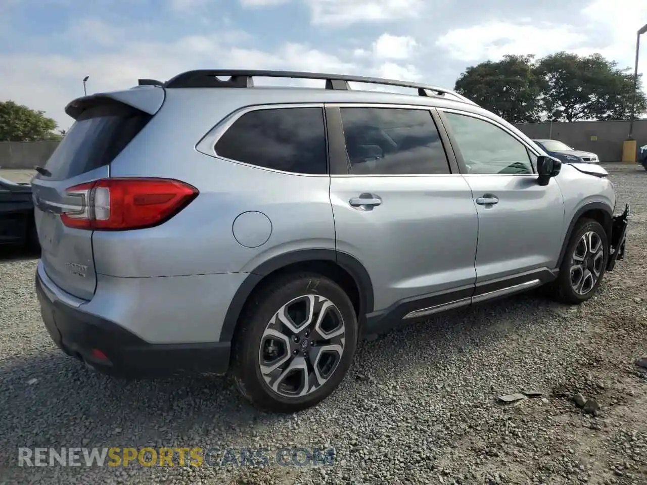 3 Photograph of a damaged car 4S4WMAUDXR3414363 SUBARU ASCENT 2024