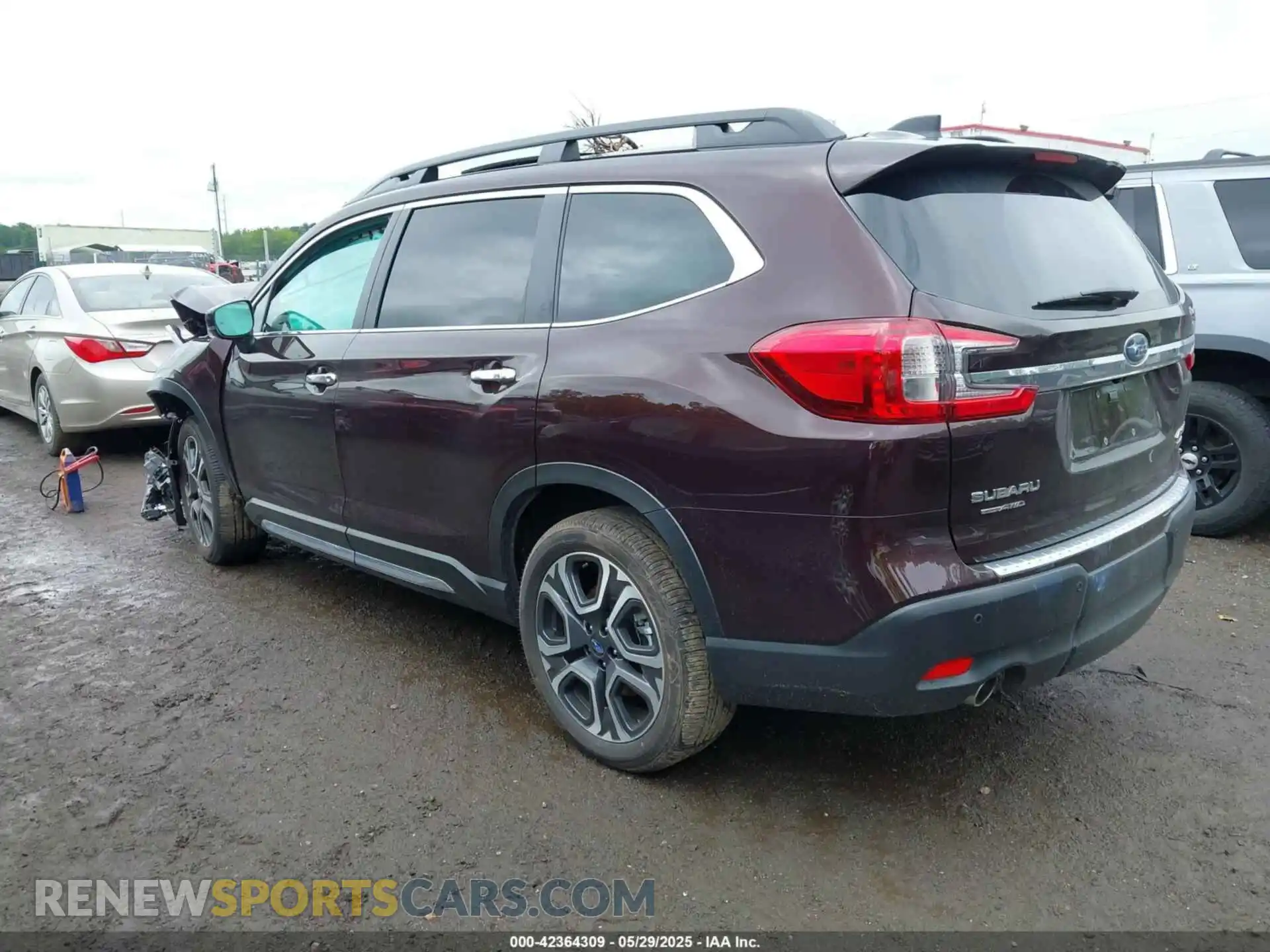 3 Photograph of a damaged car 4S4WMAWD5R3461085 SUBARU ASCENT 2024