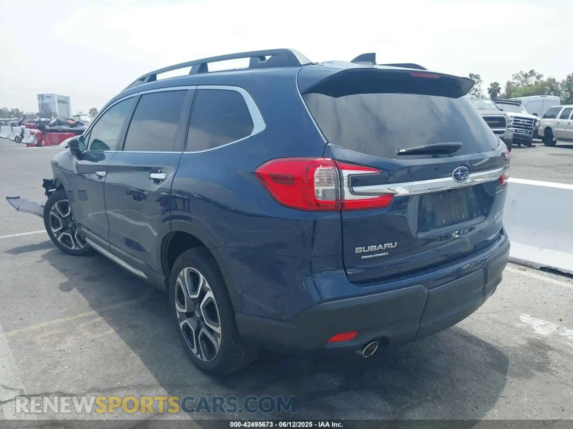 3 Photograph of a damaged car 4S4WMAWD8R3402127 SUBARU ASCENT 2024