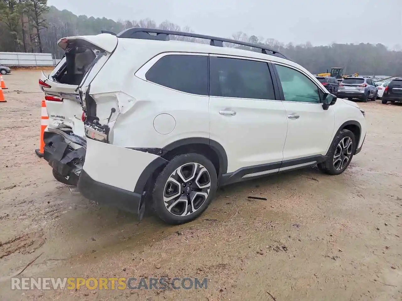 3 Photograph of a damaged car 4S4WMAWD9R3404081 SUBARU ASCENT 2024