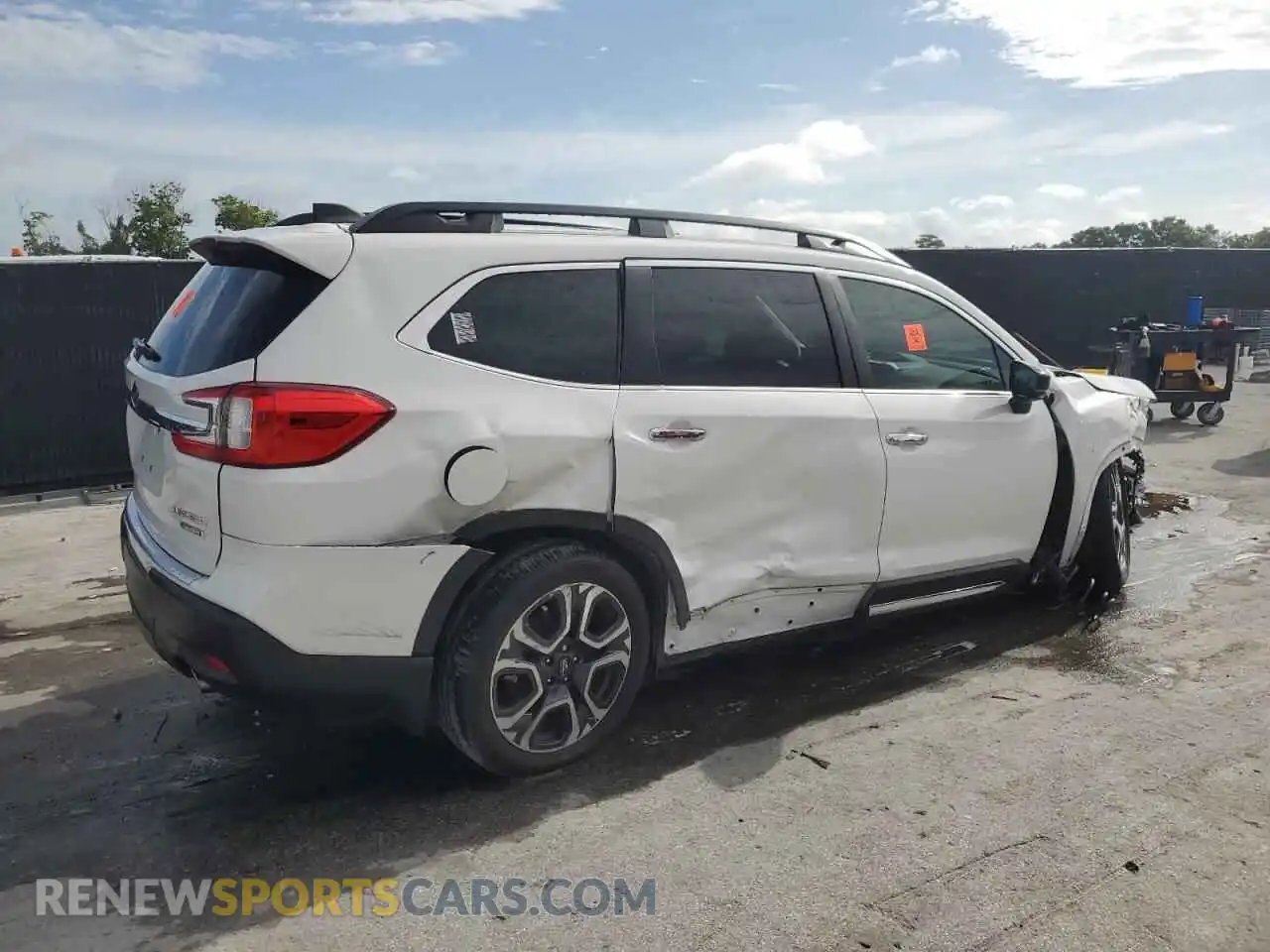 3 Photograph of a damaged car 4S4WMAWDXR3434254 SUBARU ASCENT 2024