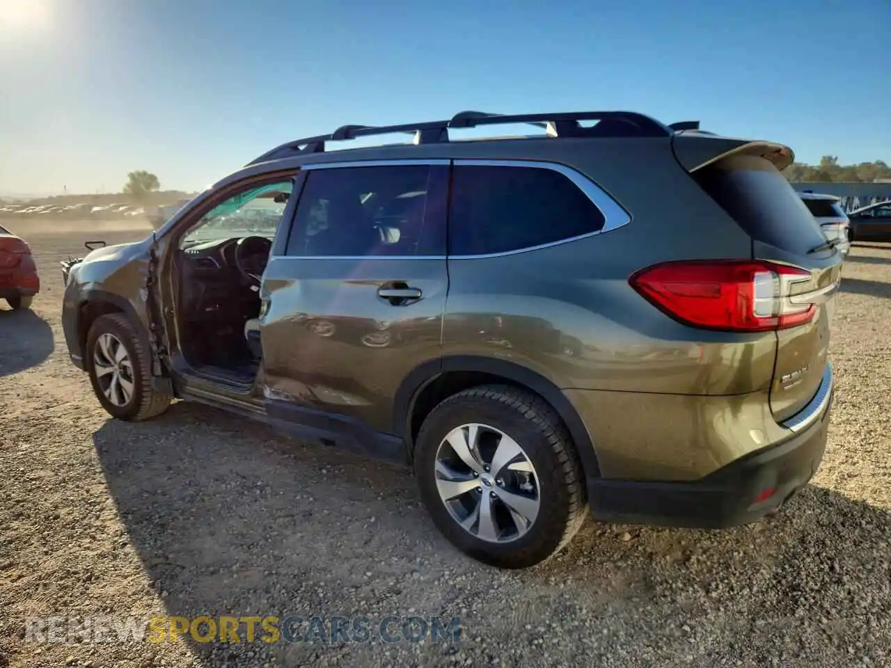 2 fotografías del automóvil dañado 4S4WMAAD0S3426693 SUBARU ASCENT 2025