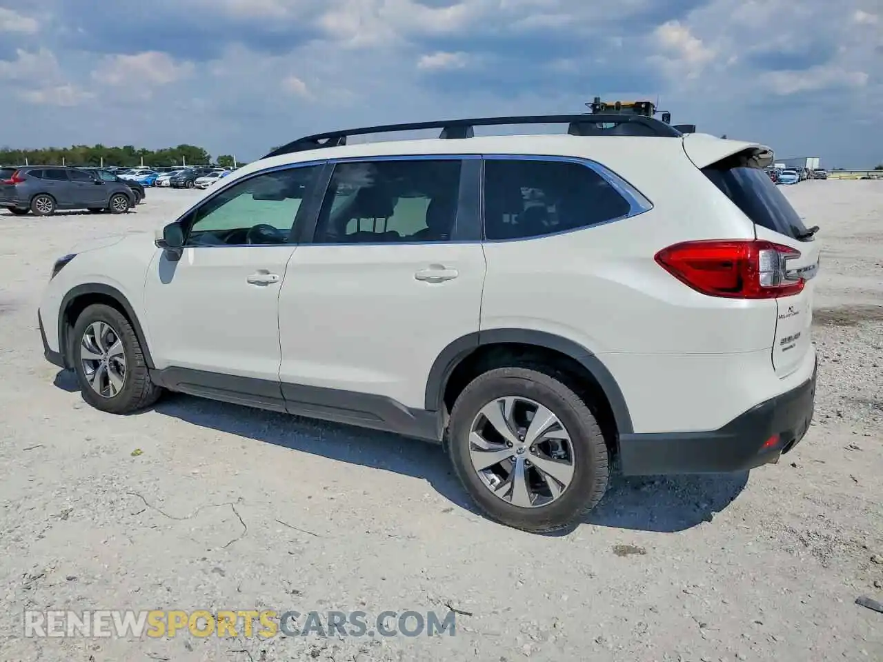 2 Photograph of a damaged car 4S4WMADD9S3408902 SUBARU ASCENT 2025