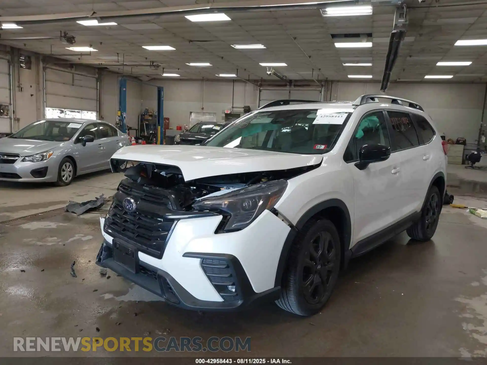 2 Photograph of a damaged car 4S4WMAFD5S3402978 SUBARU ASCENT 2025