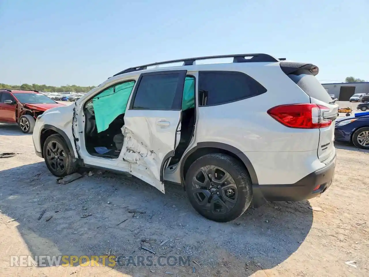2 Photograph of a damaged car 4S4WMAFD5S3415133 SUBARU ASCENT 2025