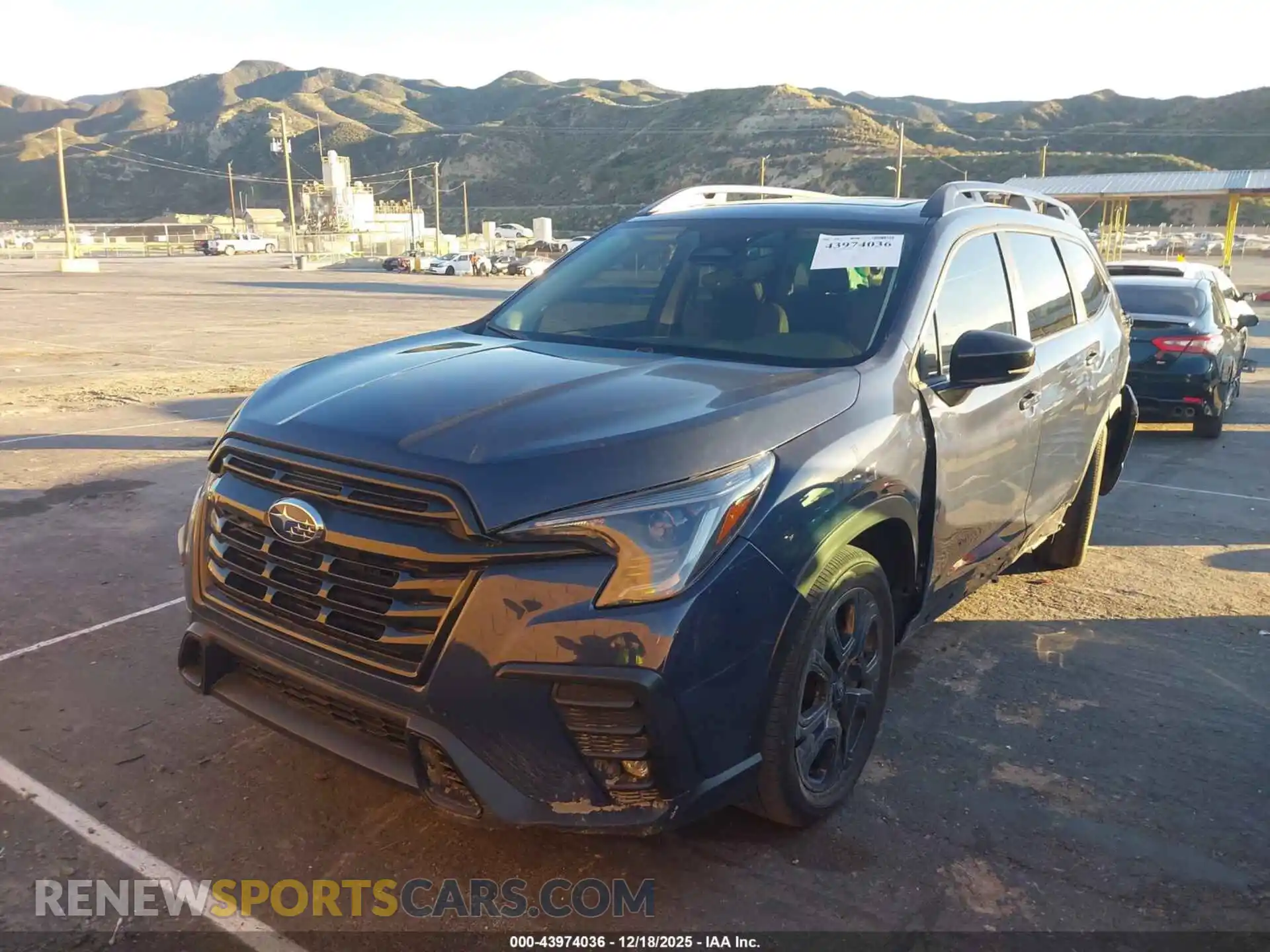 2 Фотография поврежденного автомобиля 4S4WMAFD9S3413465 SUBARU ASCENT 2025