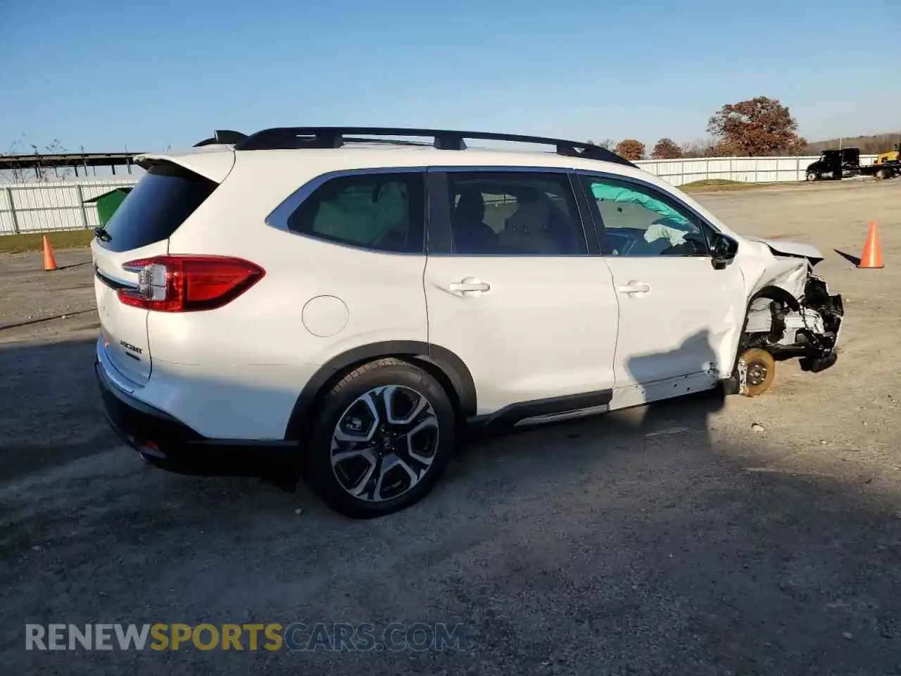 3 Photograph of a damaged car 4S4WMAPD9S3411004 SUBARU ASCENT 2025
