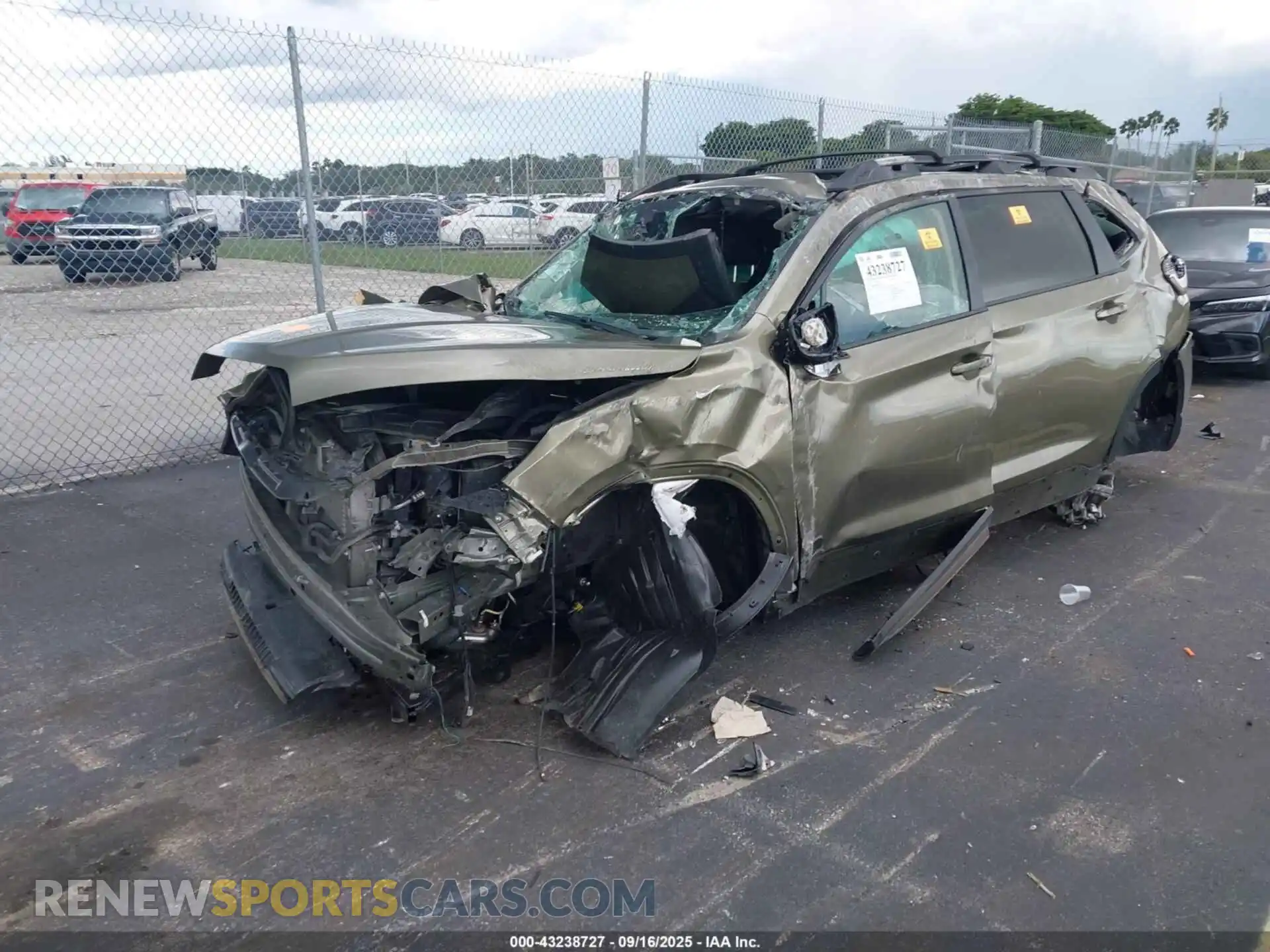 2 Photograph of a damaged car 4S4WMARD5S3410798 SUBARU ASCENT 2025
