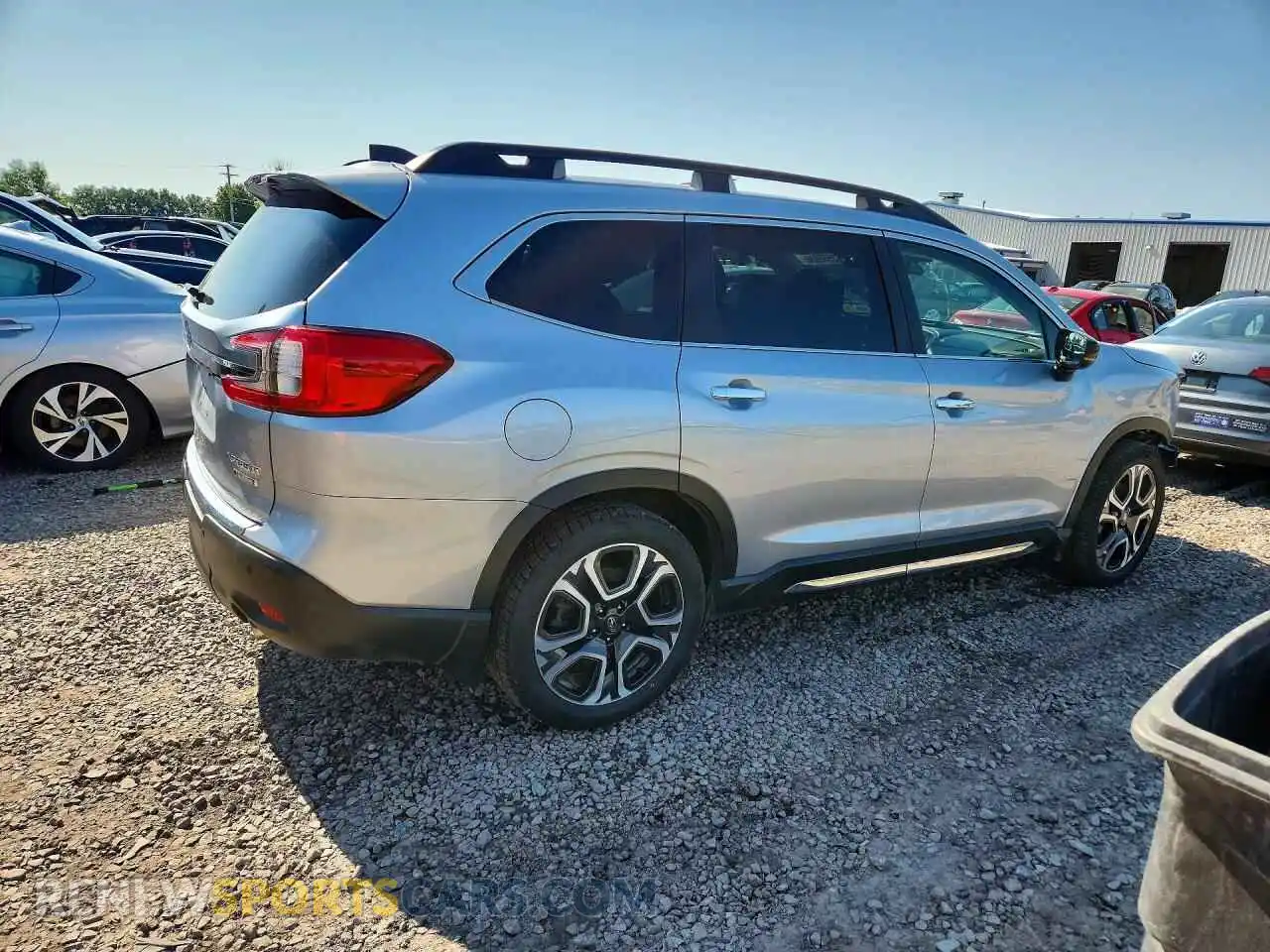 3 Фотография поврежденного автомобиля 4S4WMAUDXS3403014 SUBARU ASCENT 2025