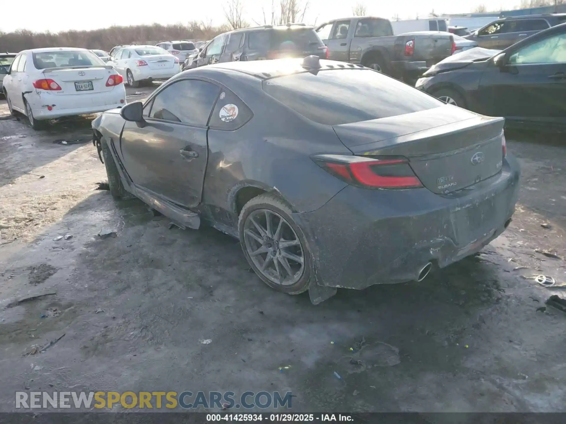 3 fotografías del automóvil dañado JF1ZDBB11N9700485 SUBARU BRZ 2022