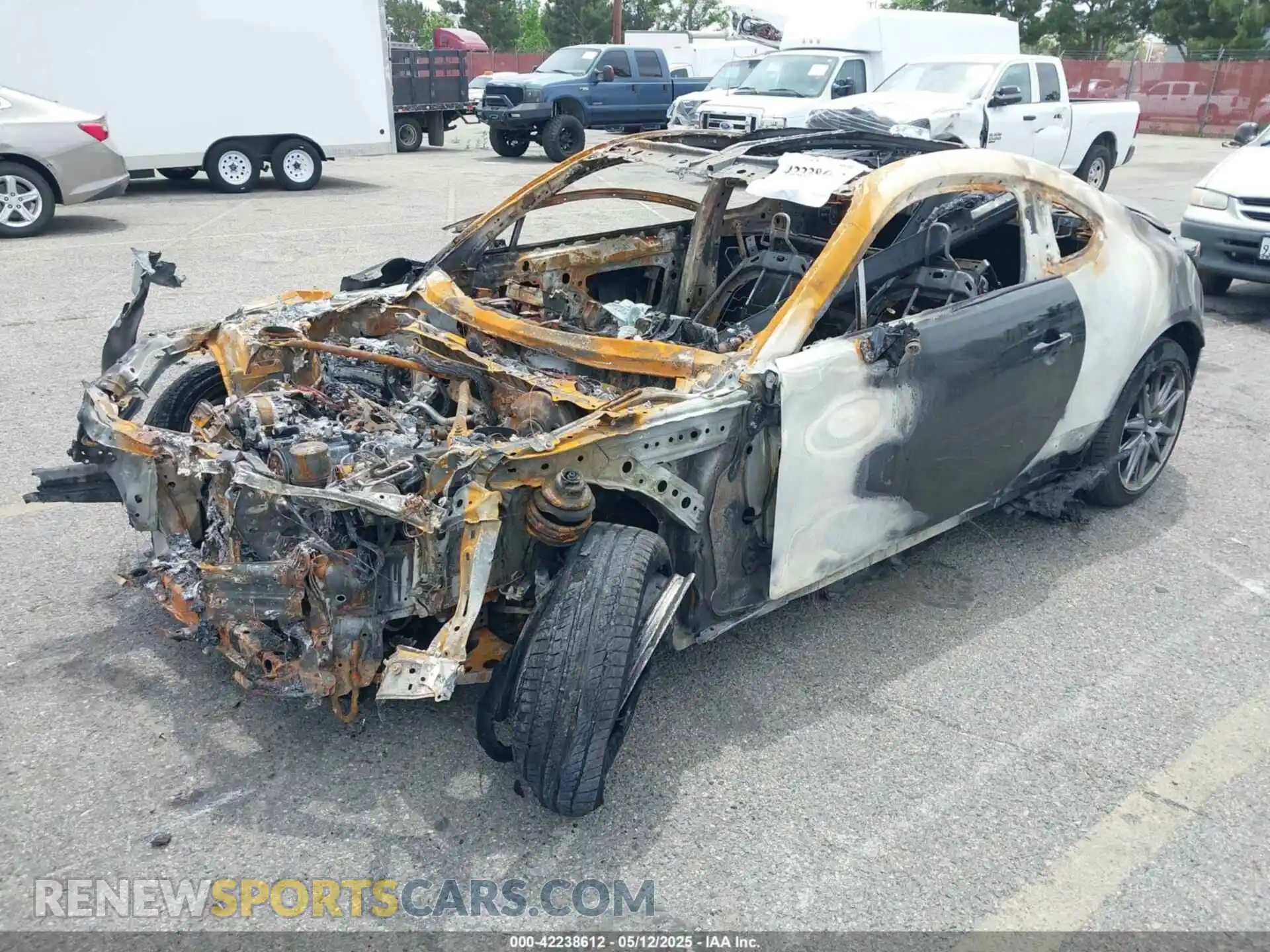 2 fotografías del automóvil dañado JF1ZDBB19P9707574 SUBARU BRZ 2023