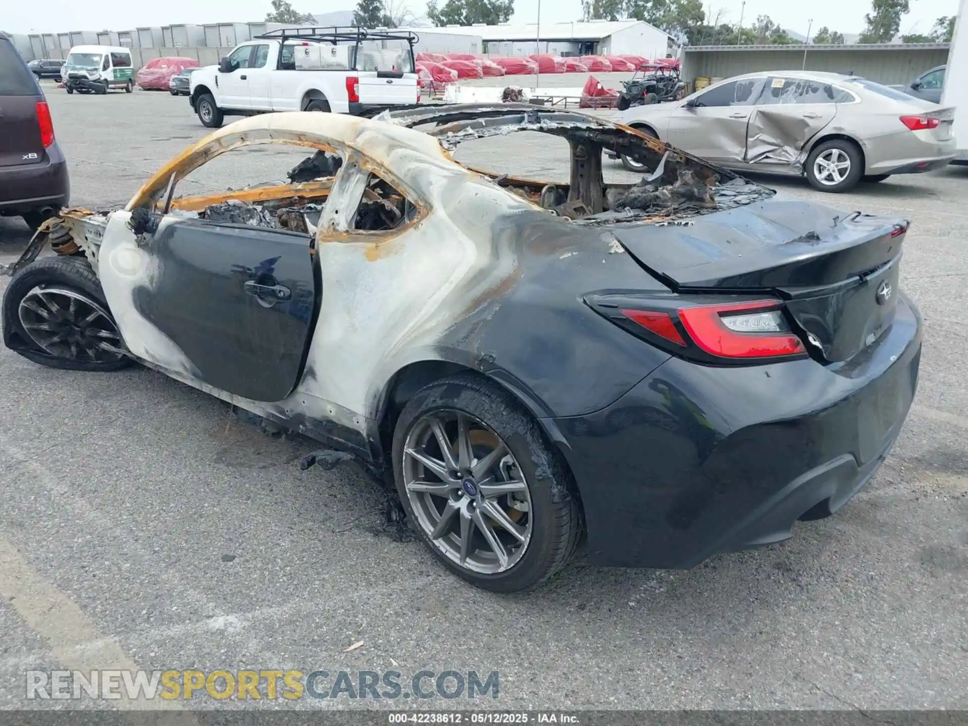 3 fotografías del automóvil dañado JF1ZDBB19P9707574 SUBARU BRZ 2023