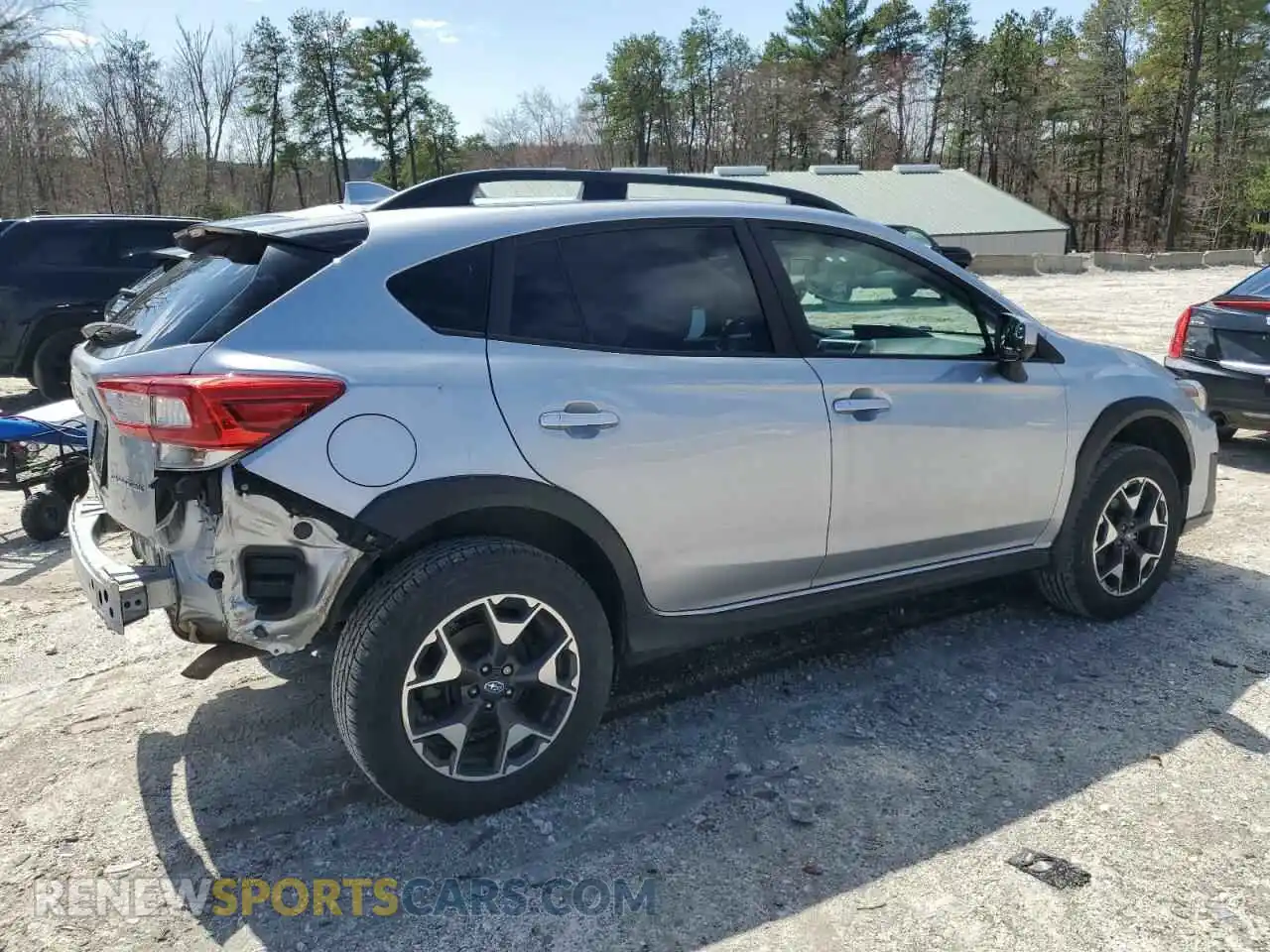 3 Photograph of a damaged car JF2GTACC4K9206116 SUBARU CROSSTREK 2019