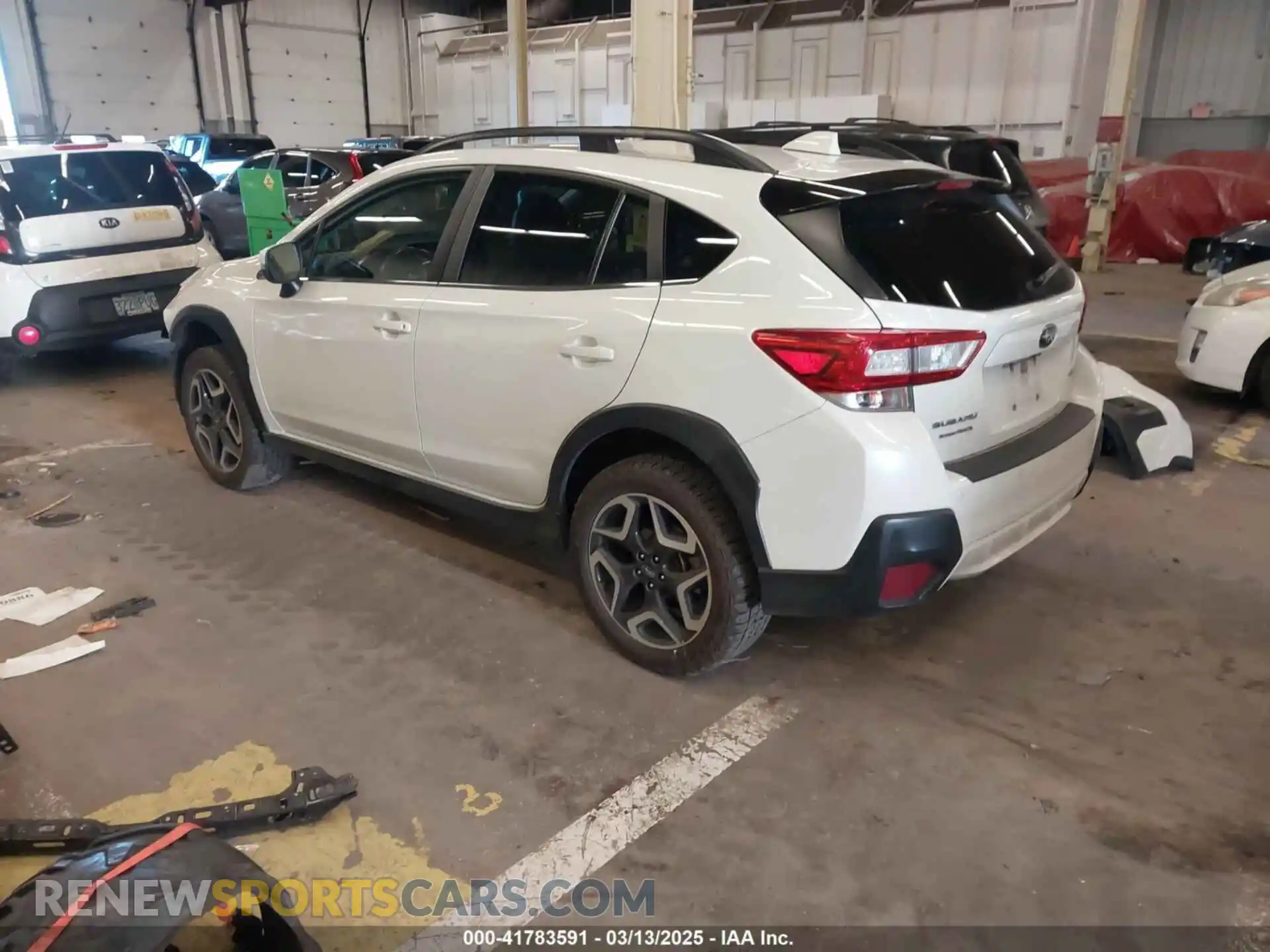 3 Фотография поврежденного автомобиля JF2GTAMC1K8237411 SUBARU CROSSTREK 2019