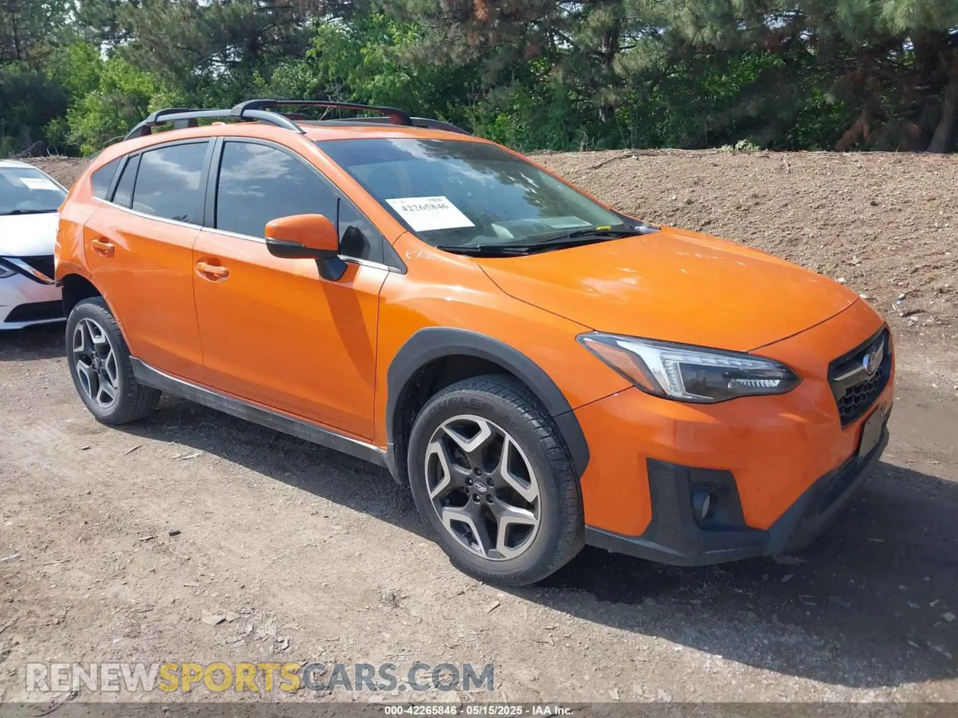 1 Photograph of a damaged car JF2GTAMC1K8301236 SUBARU CROSSTREK 2019