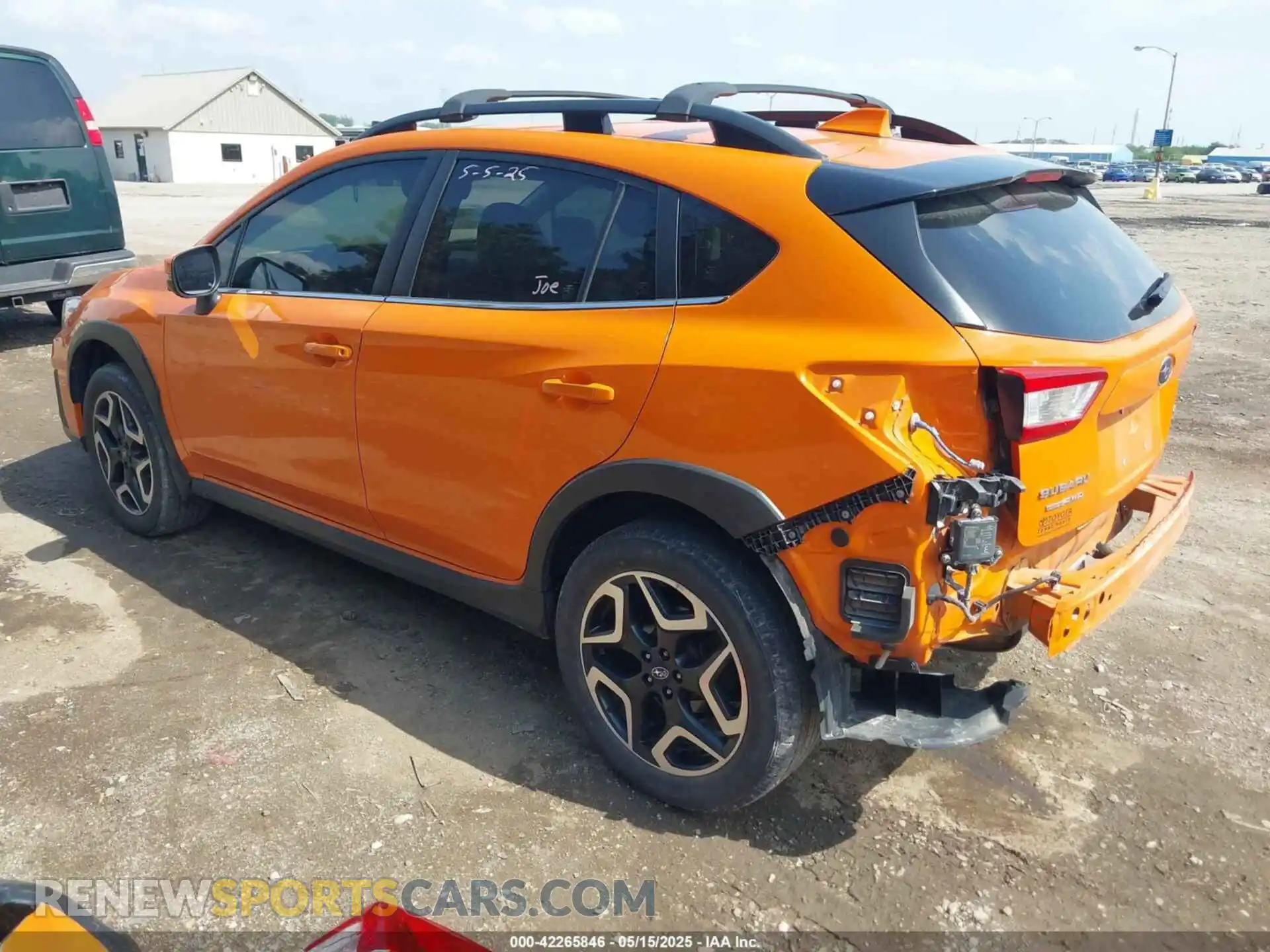 3 Photograph of a damaged car JF2GTAMC1K8301236 SUBARU CROSSTREK 2019