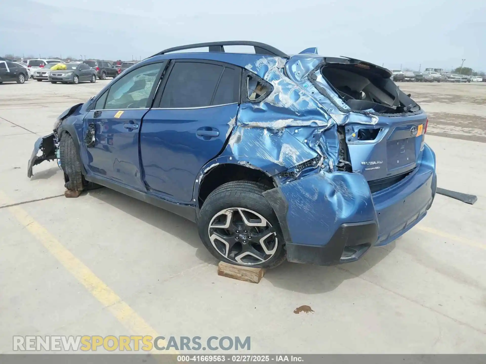 3 Photograph of a damaged car JF2GTAMC6KH315357 SUBARU CROSSTREK 2019