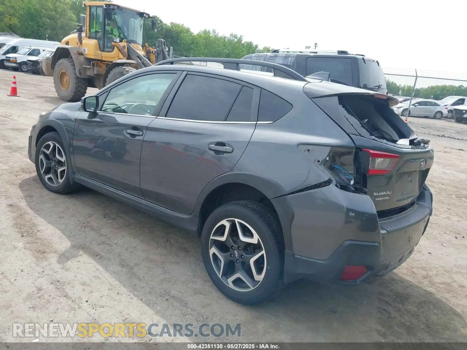 3 Photograph of a damaged car JF2GTAMC2LH211823 SUBARU CROSSTREK 2020