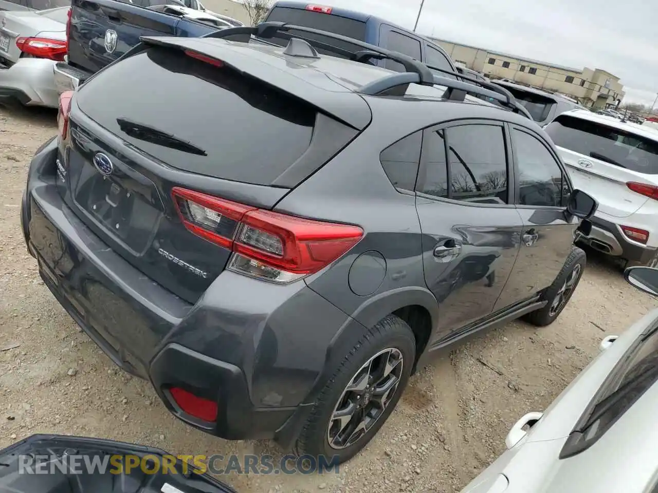 3 Photograph of a damaged car JF2GTAPC8L8225544 SUBARU CROSSTREK 2020
