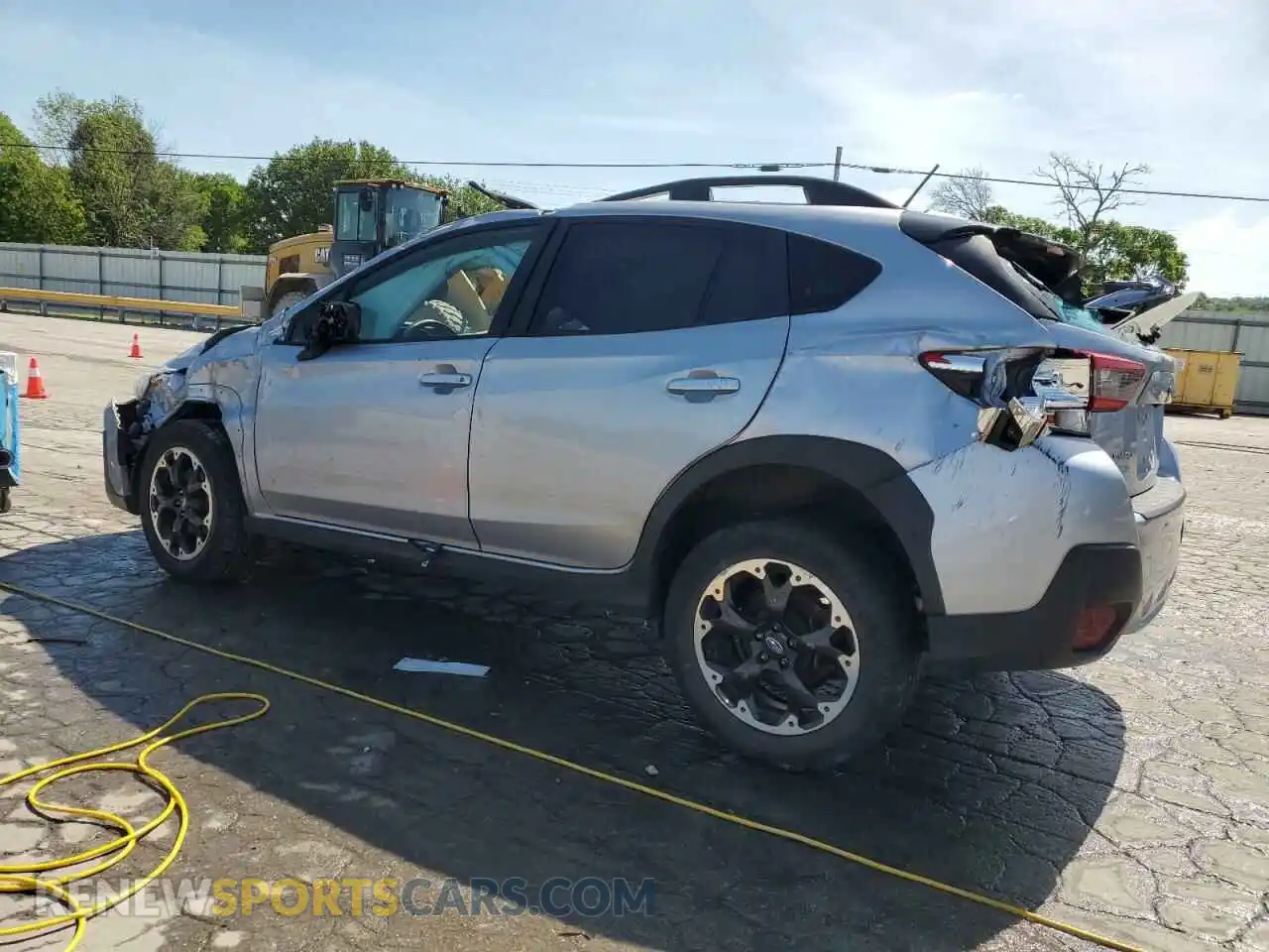 2 Photograph of a damaged car JF2GTABC0M8212134 SUBARU CROSSTREK 2021