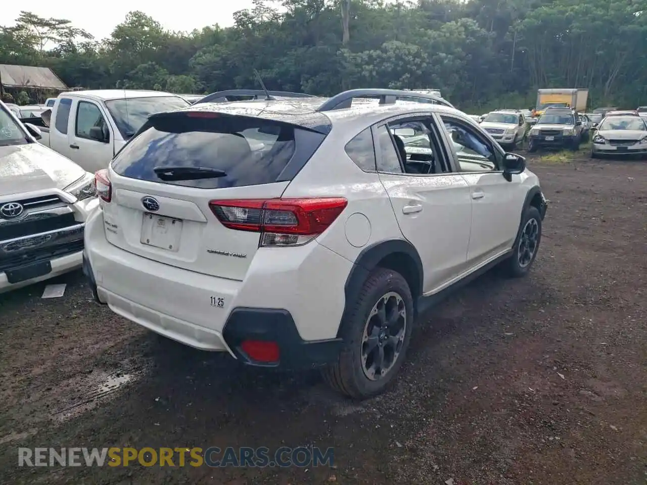 3 Photograph of a damaged car JF2GTABC0M8678565 SUBARU CROSSTREK 2021