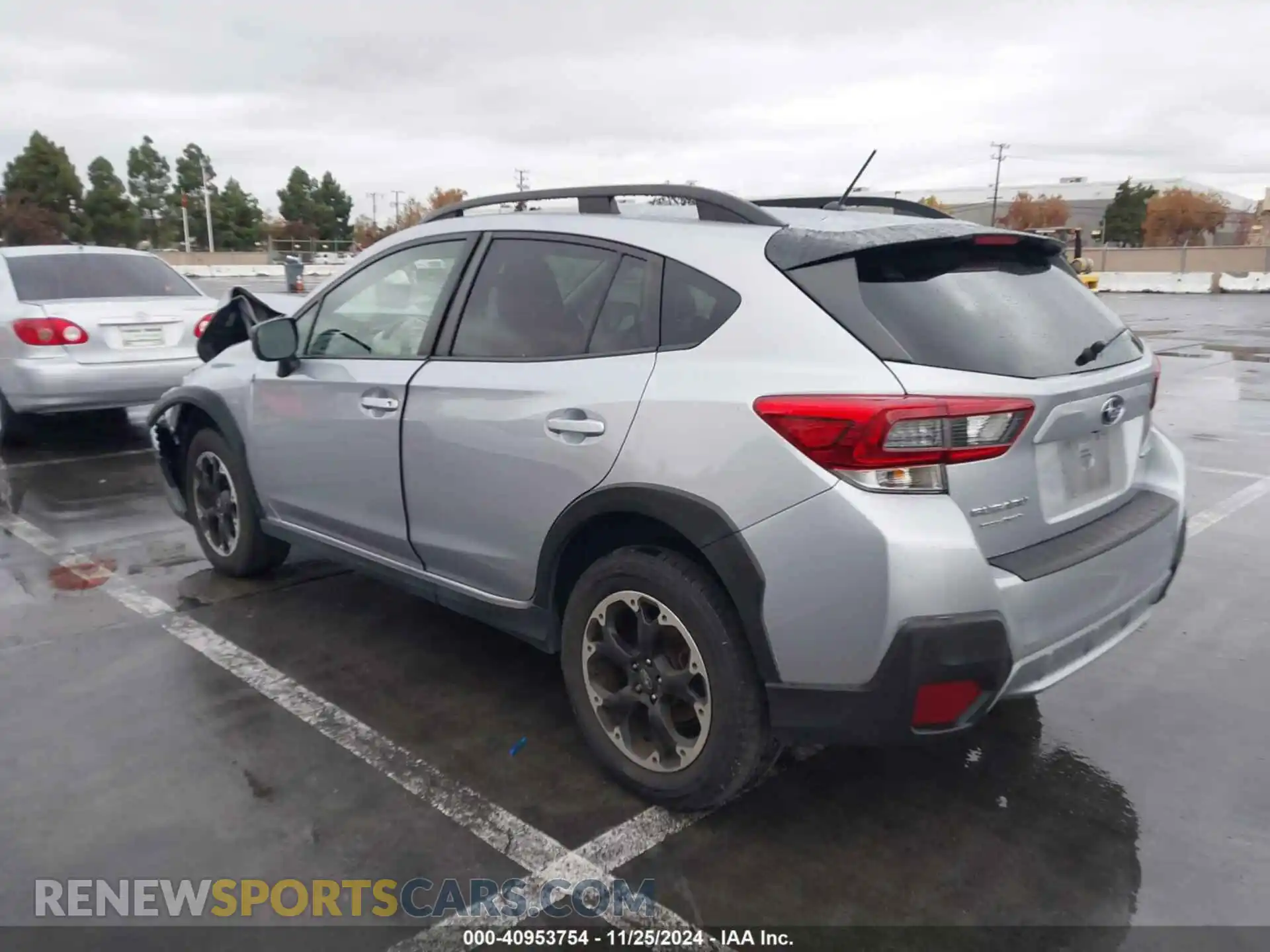 3 Photograph of a damaged car JF2GTABCXM8377639 SUBARU CROSSTREK 2021