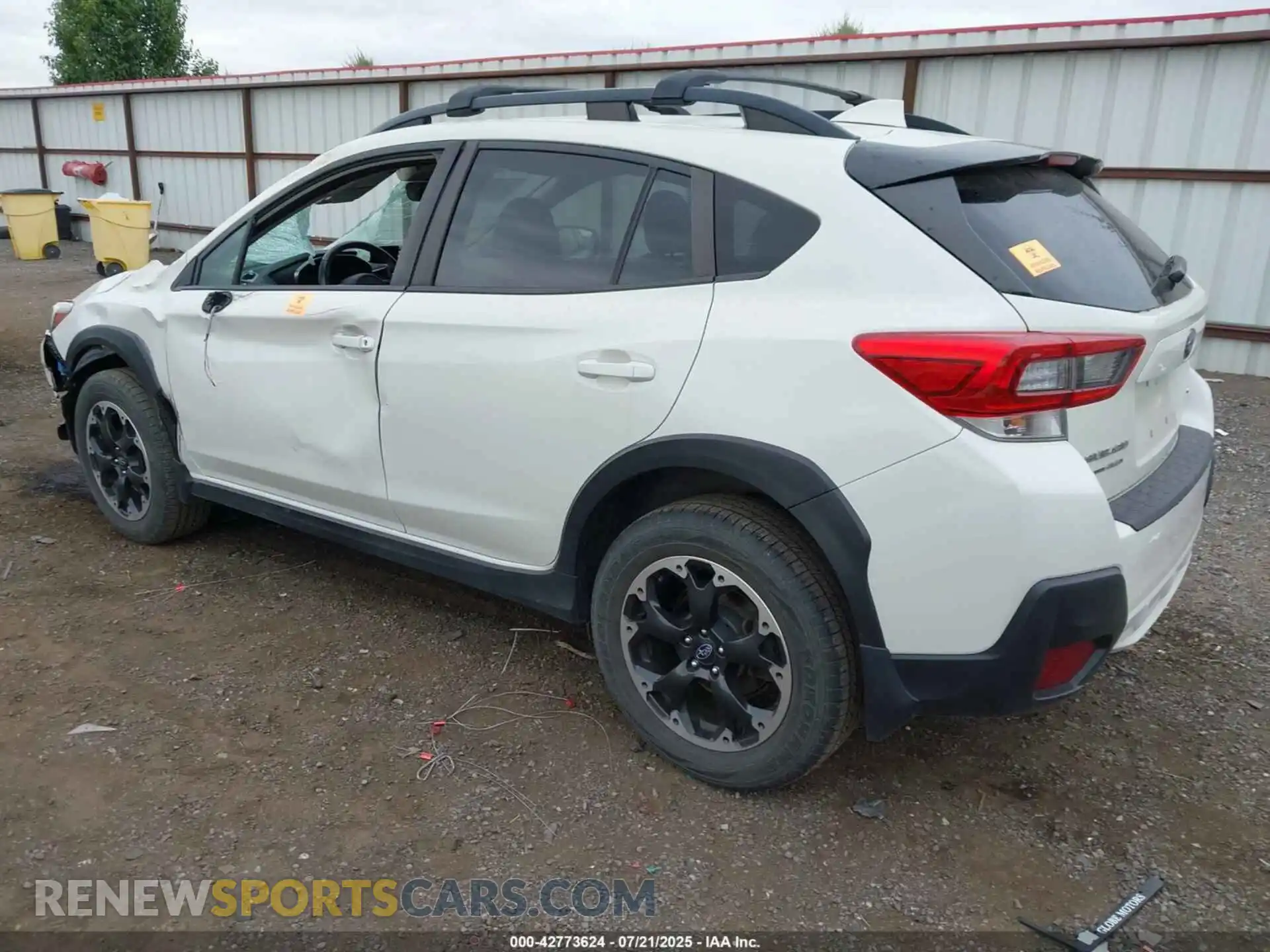 3 Photograph of a damaged car JF2GTAEC0M8347108 SUBARU CROSSTREK 2021