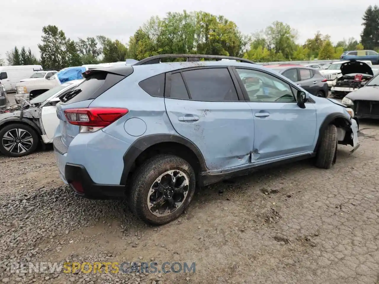 3 Фотография поврежденного автомобиля JF2GTAEC2M8374651 SUBARU CROSSTREK 2021