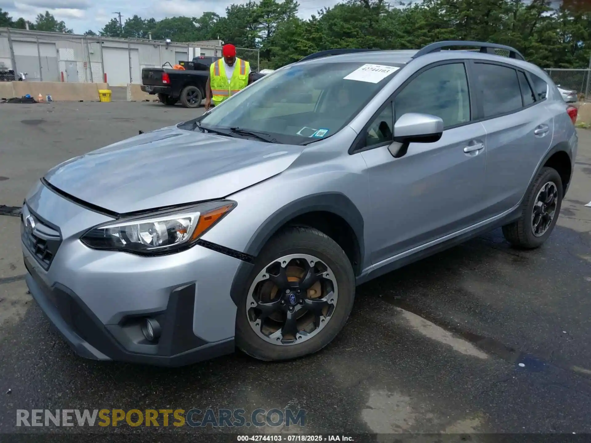 2 Photograph of a damaged car JF2GTAPC0M8201319 SUBARU CROSSTREK 2021