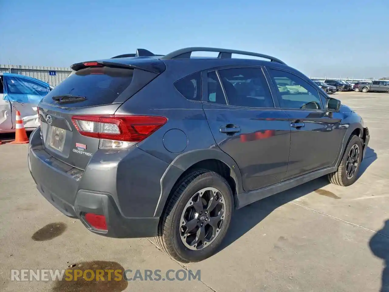 3 Photograph of a damaged car JF2GTAPC2M8294361 SUBARU CROSSTREK 2021