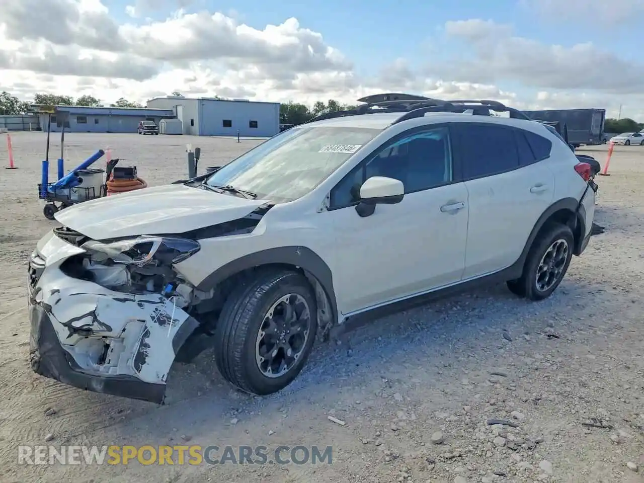1 Photograph of a damaged car JF2GTAPC2M8385033 SUBARU CROSSTREK 2021