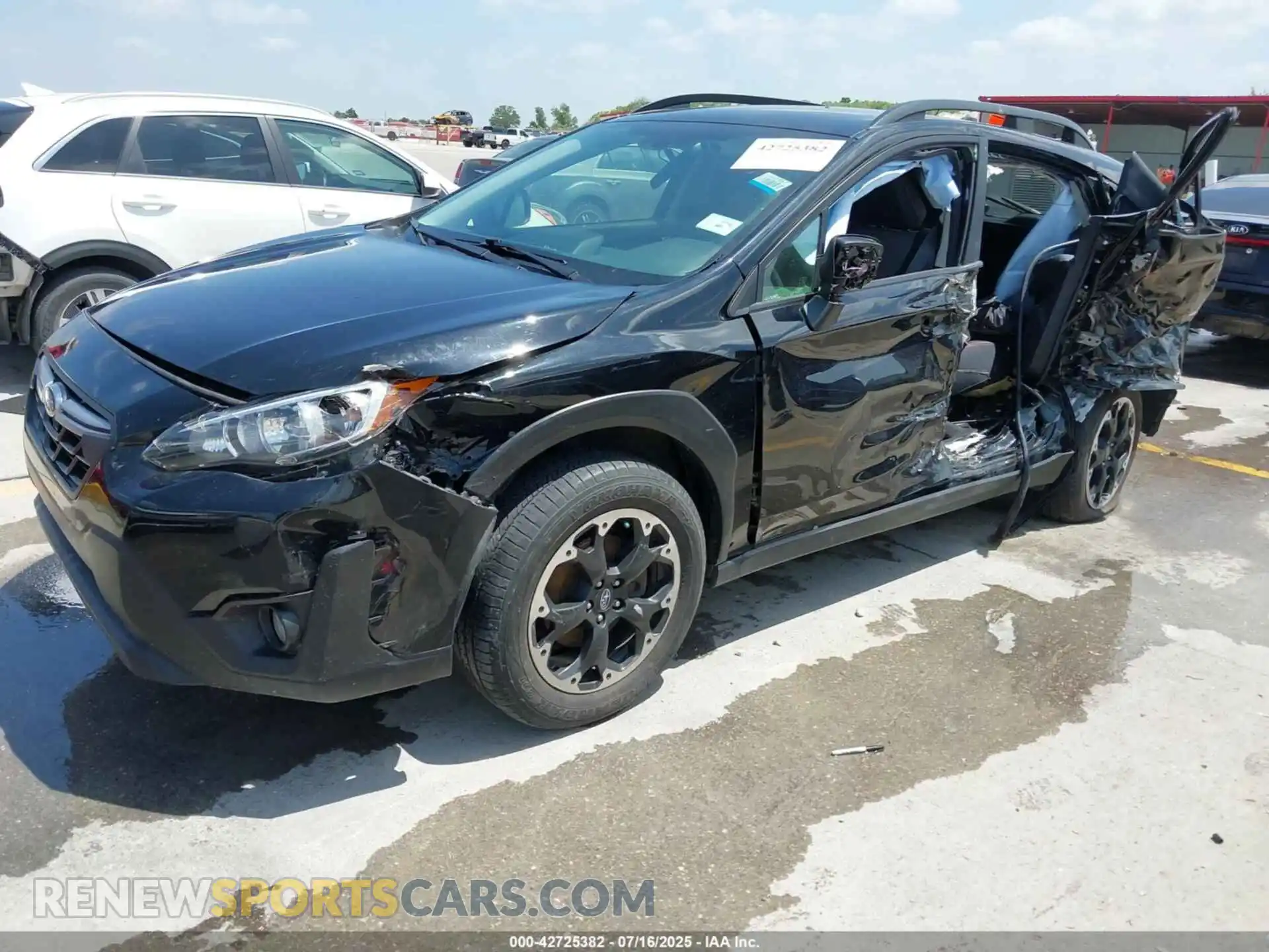 2 Photograph of a damaged car JF2GTAPC4M8677590 SUBARU CROSSTREK 2021