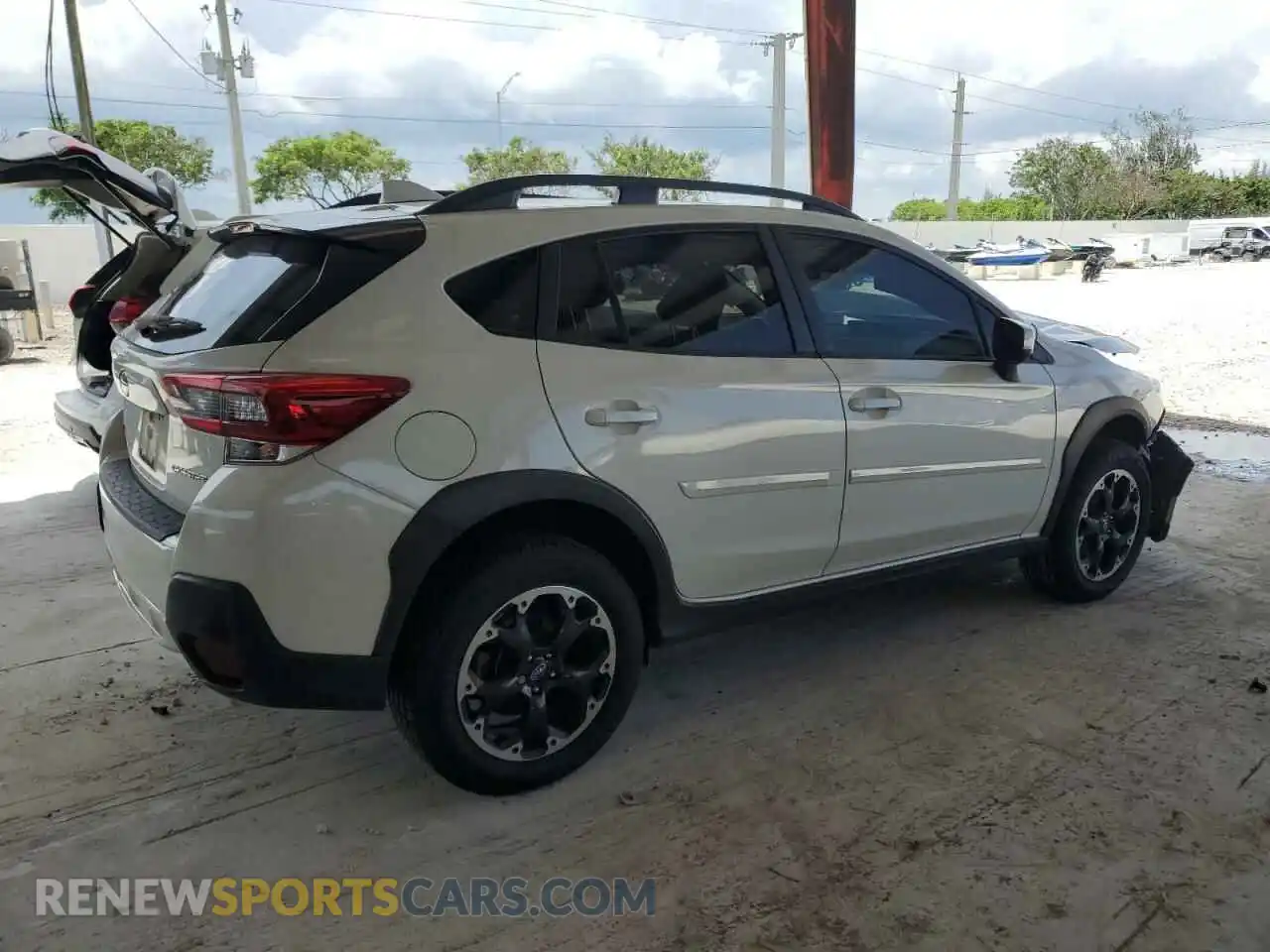 3 Photograph of a damaged car JF2GTAPC6M8258348 SUBARU CROSSTREK 2021