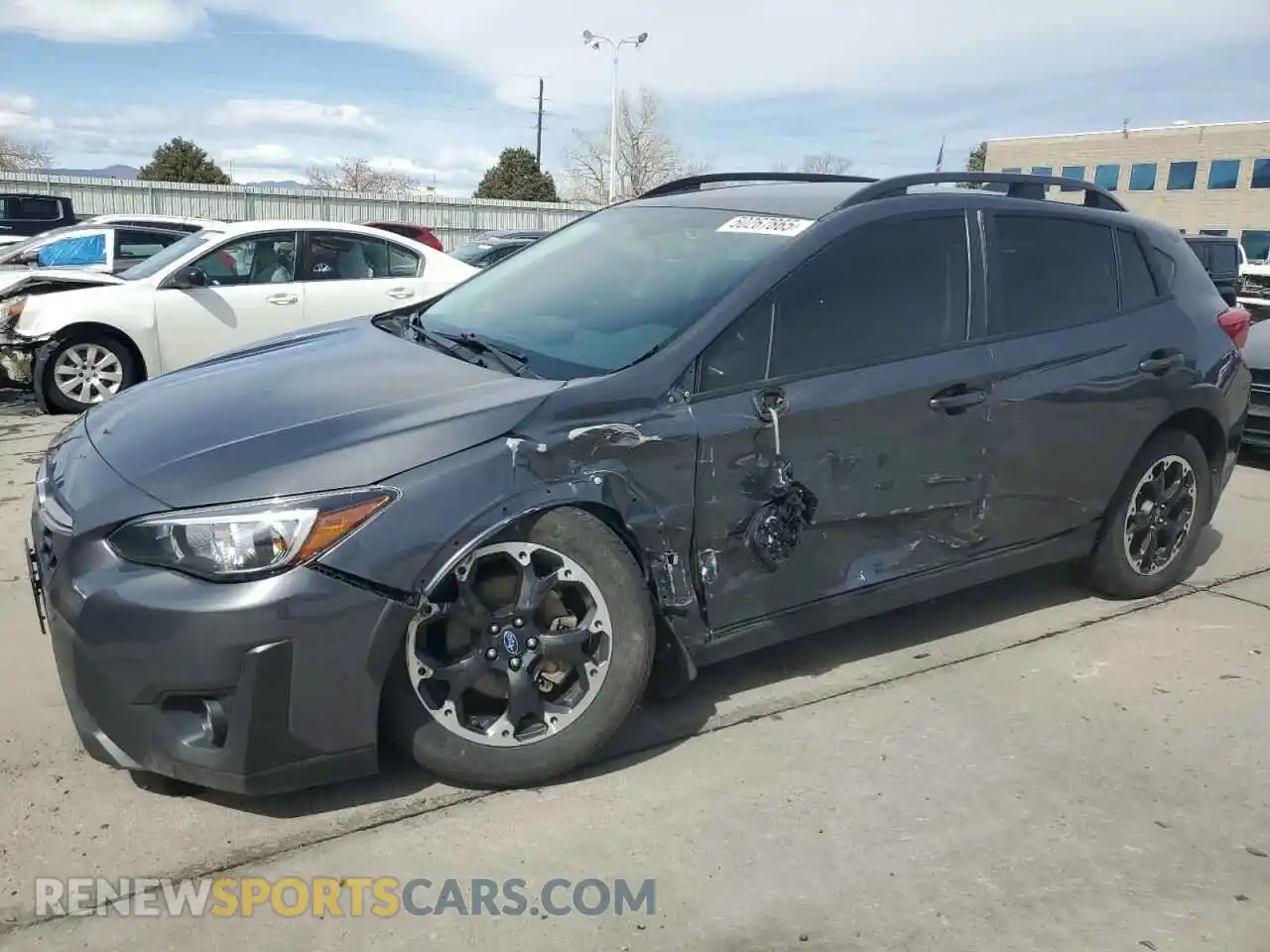 1 Фотография поврежденного автомобиля JF2GTAPC6M8393670 SUBARU CROSSTREK 2021