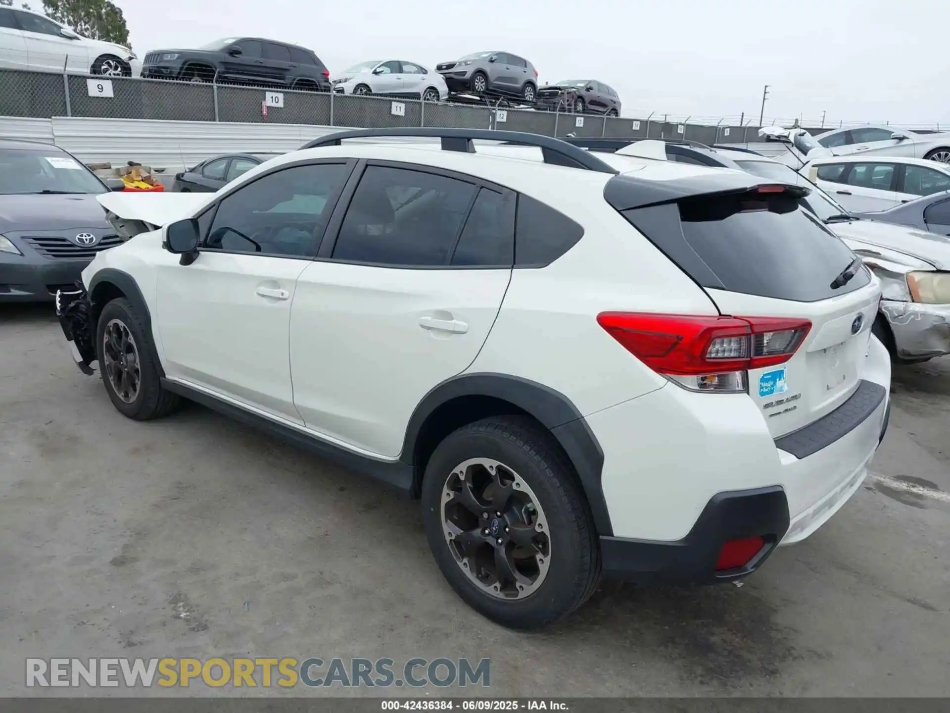 3 Photograph of a damaged car JF2GTAPC7M8274980 SUBARU CROSSTREK 2021