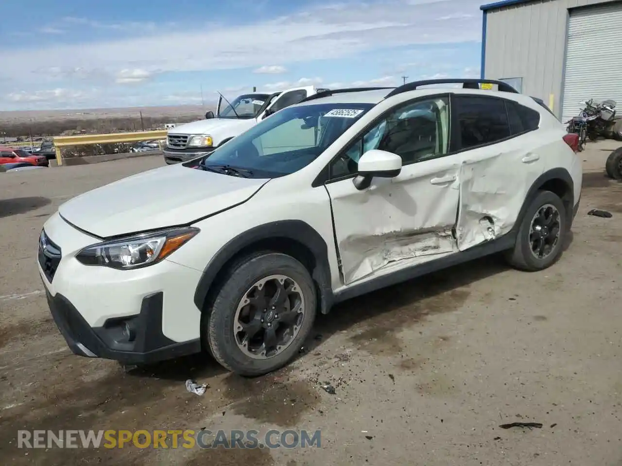1 Photograph of a damaged car JF2GTAPC7M8368258 SUBARU CROSSTREK 2021
