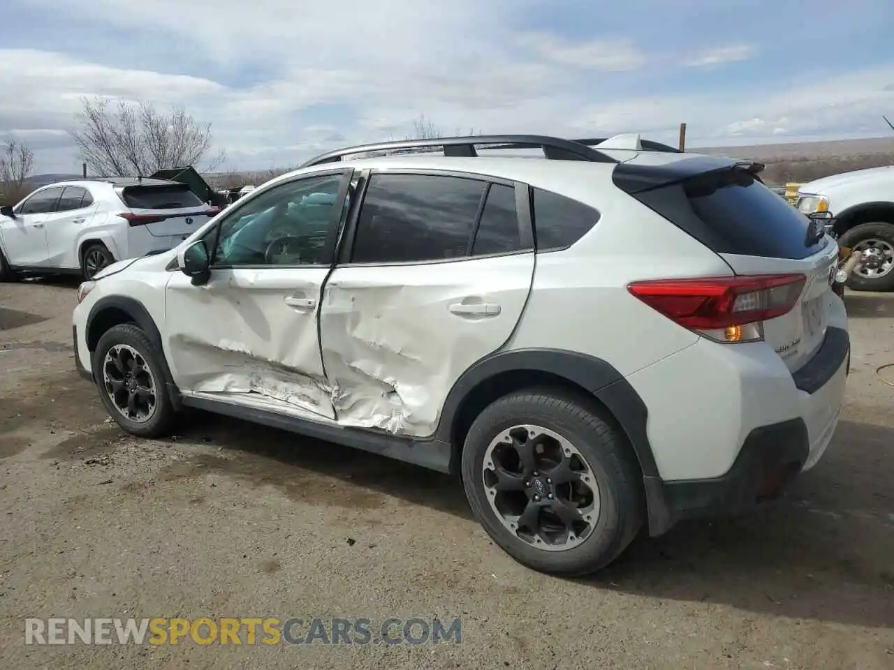 2 Photograph of a damaged car JF2GTAPC7M8368258 SUBARU CROSSTREK 2021