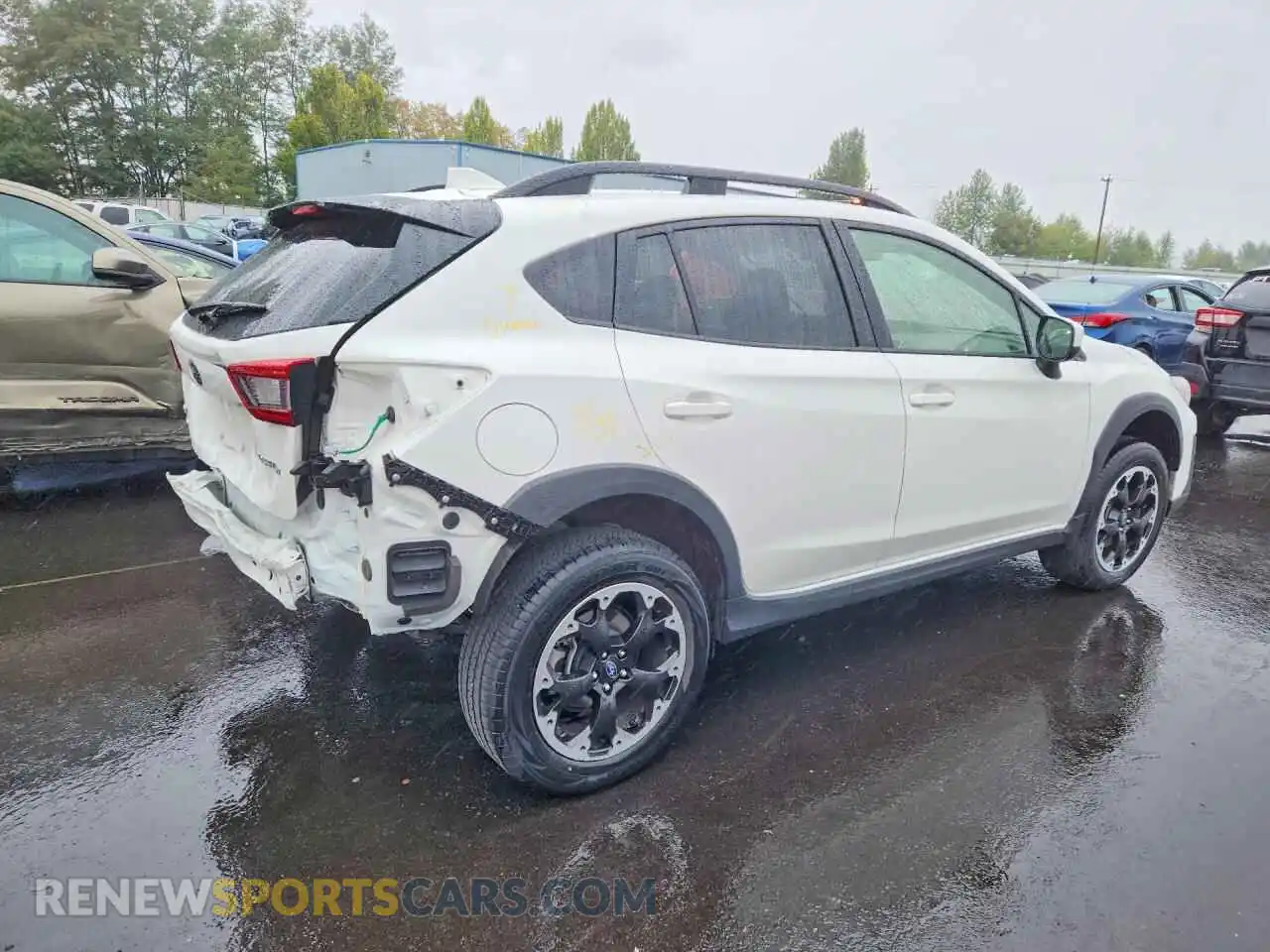 3 Фотография поврежденного автомобиля JF2GTAPC8MH660467 SUBARU CROSSTREK 2021