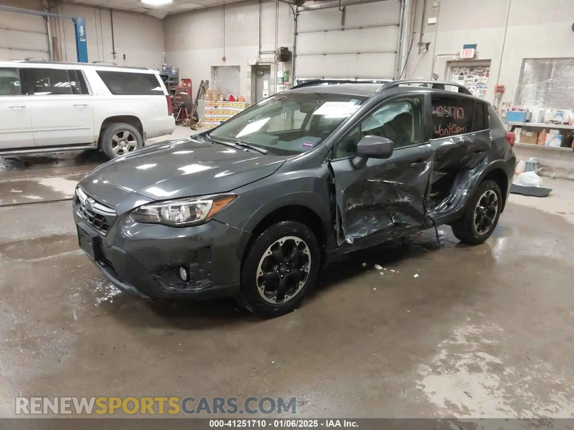 2 Photograph of a damaged car JF2GTAPC9MH392447 SUBARU CROSSTREK 2021
