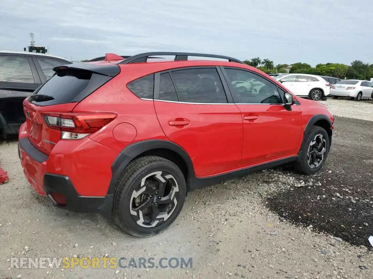 3 Photograph of a damaged car JF2GTHMC2M8315657 SUBARU CROSSTREK 2021