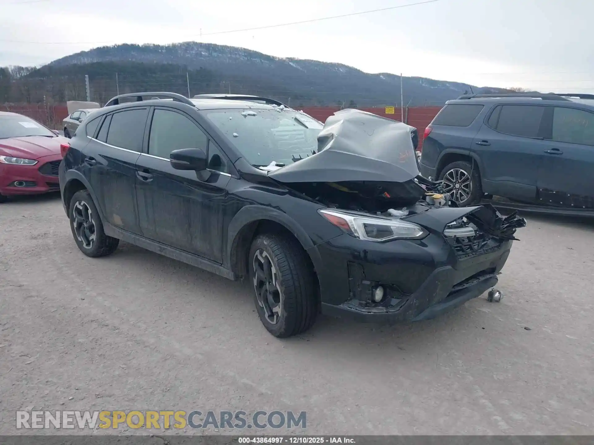 1 Photograph of a damaged car JF2GTHMC9M8254789 SUBARU CROSSTREK 2021