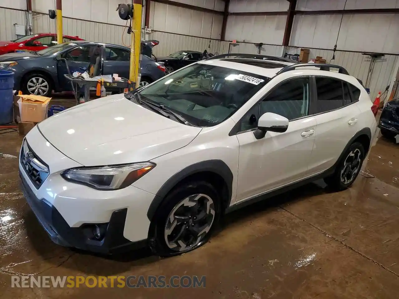 1 Фотография поврежденного автомобиля JF2GTHNCXM8268201 SUBARU CROSSTREK 2021