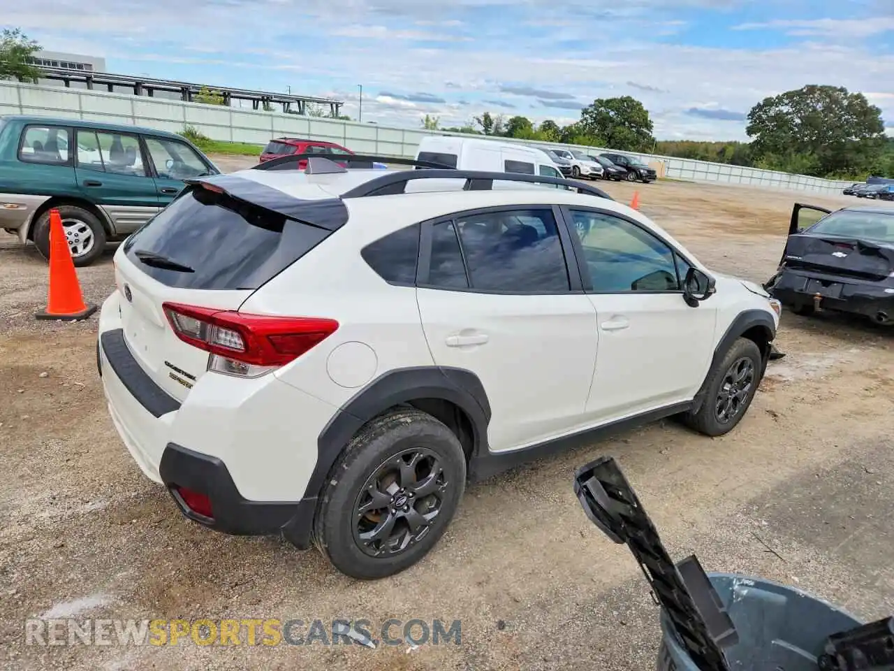 3 Photograph of a damaged car JF2GTHSC3MH686197 SUBARU CROSSTREK 2021