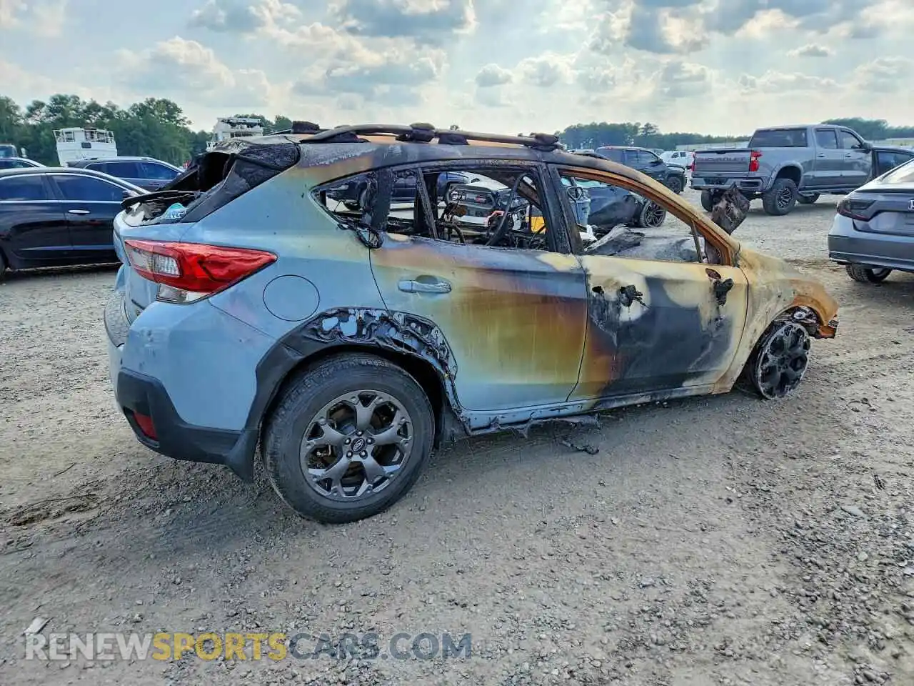 3 Фотография поврежденного автомобиля JF2GTHSC5MH315980 SUBARU CROSSTREK 2021